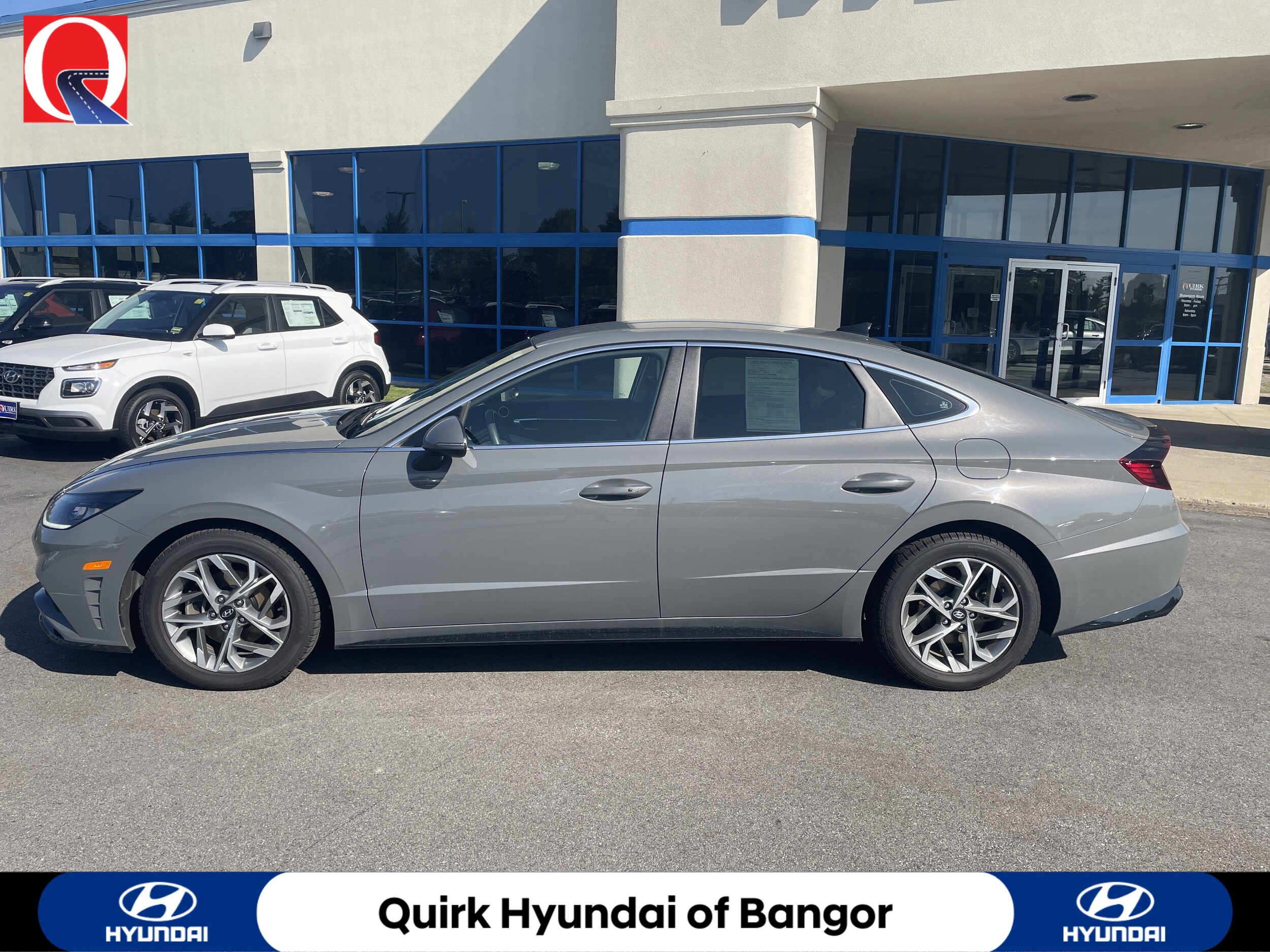 2023 Hyundai Sonata SEL photo 3