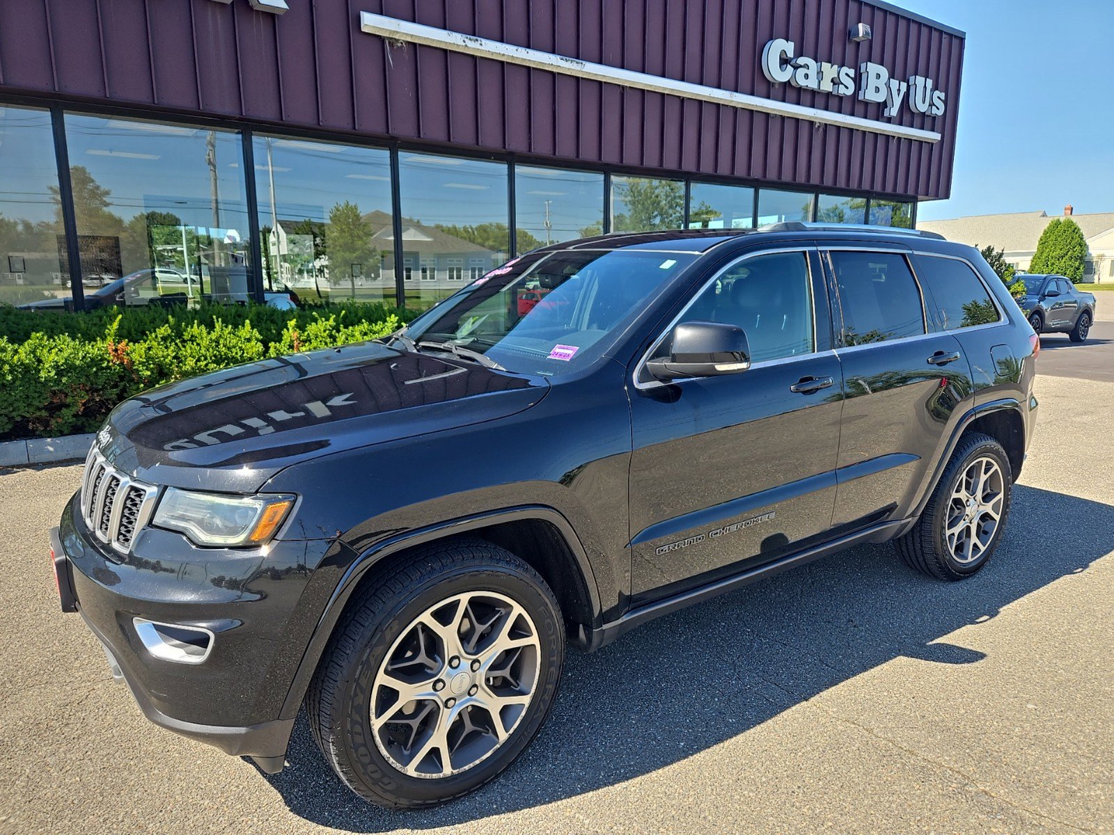 Used 2018 Jeep Grand Cherokee Limited with VIN 1C4RJFBG6JC180859 for sale in Bangor, ME