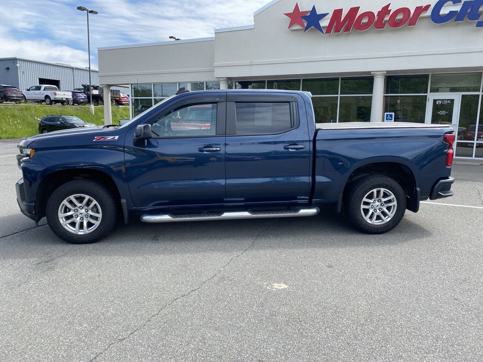 Used 2022 Chevrolet Silverado 1500 Limited RST with VIN 3GCUYEED7NG103289 for sale in Bangor, ME