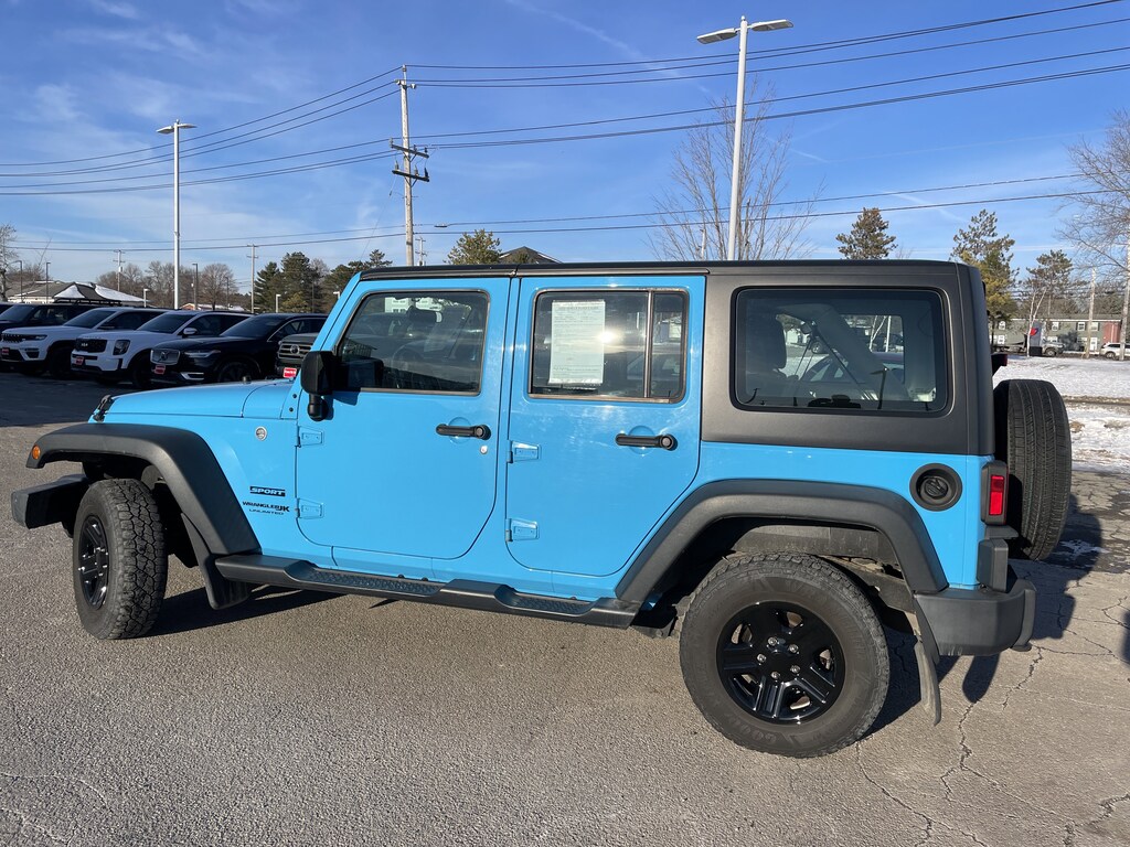 Used 2018 Jeep Wrangler JK Unlimited Sport Sport 4x4