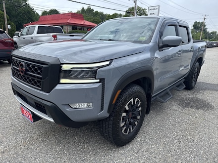 2022 Nissan Frontier PRO-4X Crew Cab 4x4 PRO-4X Auto