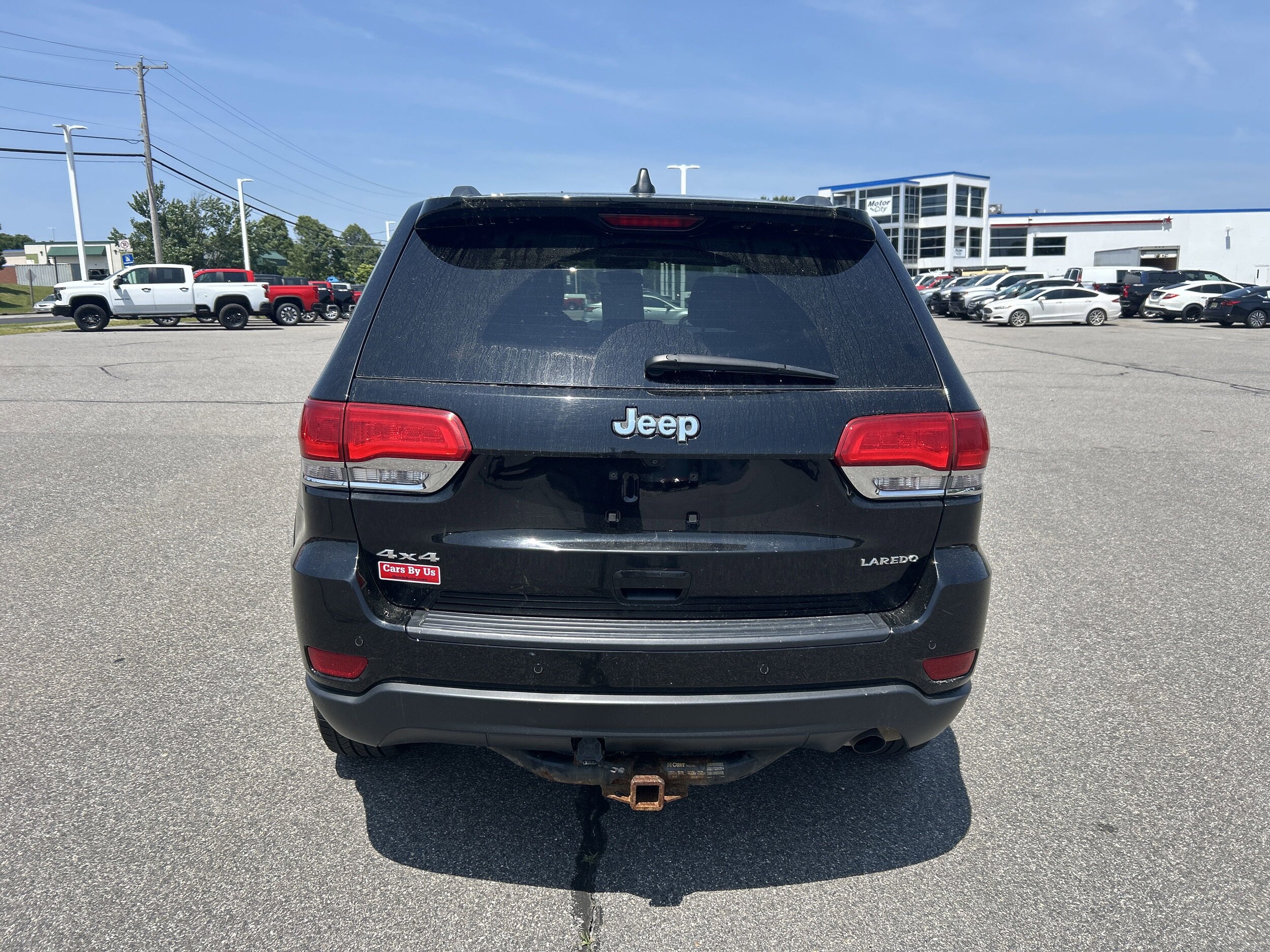 2019 Jeep Grand Cherokee Laredo E photo 3