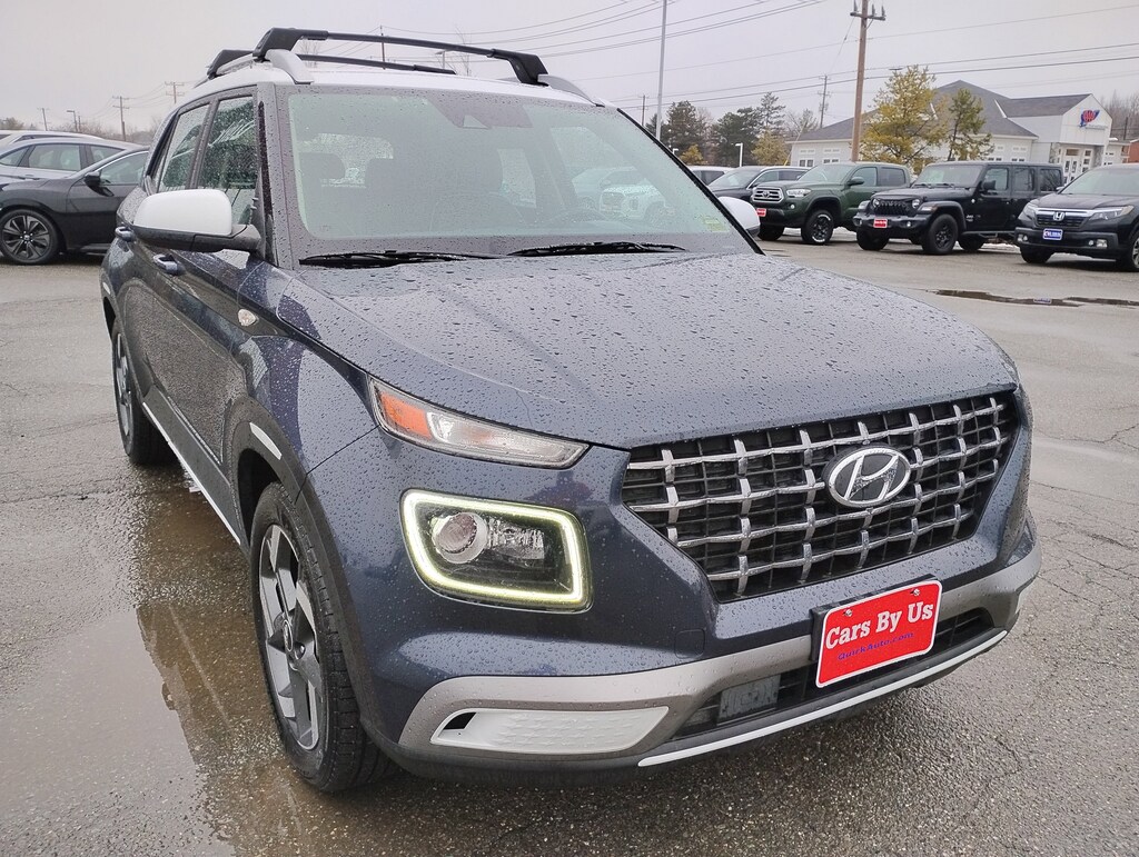 Used 2021 Hyundai Venue Denim Denim IVT