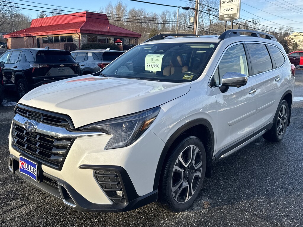 Used 2023 Subaru Ascent Touring Touring 7-Passenger
