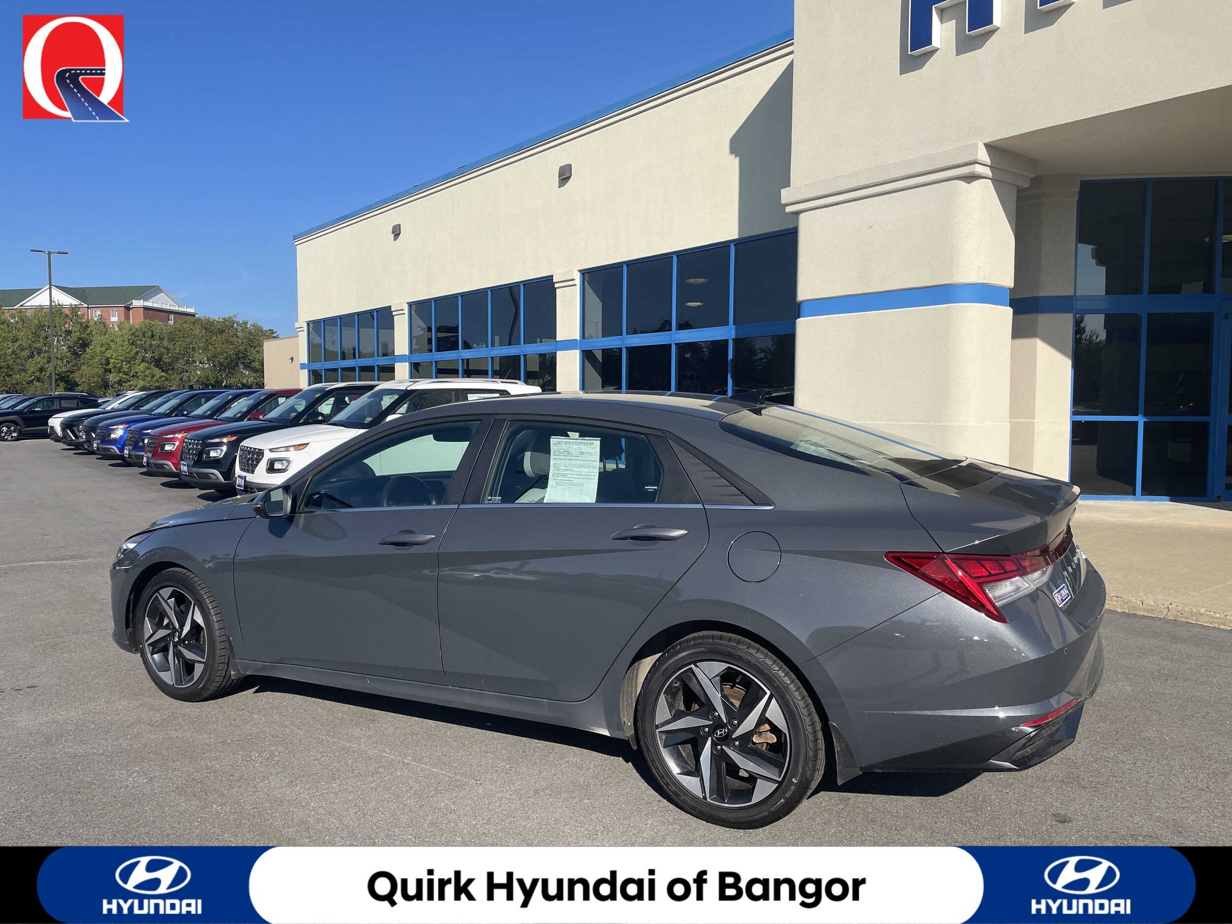 2023 Hyundai Elantra Limited photo 2