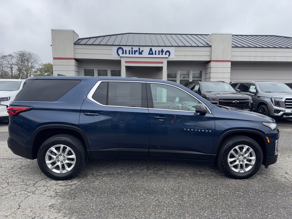 Used 2023 Chevrolet Traverse LS AWD LS w/1LS
