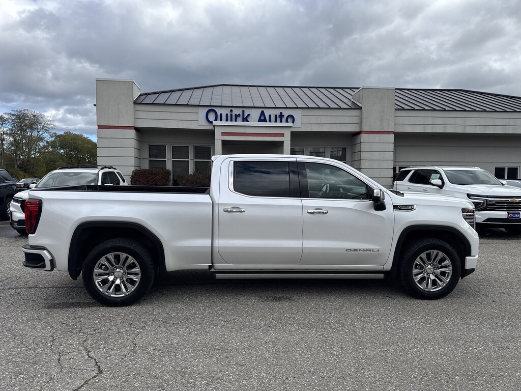 Used 2022 GMC Sierra 1500 Denali 4WD Crew Cab 157 Denali