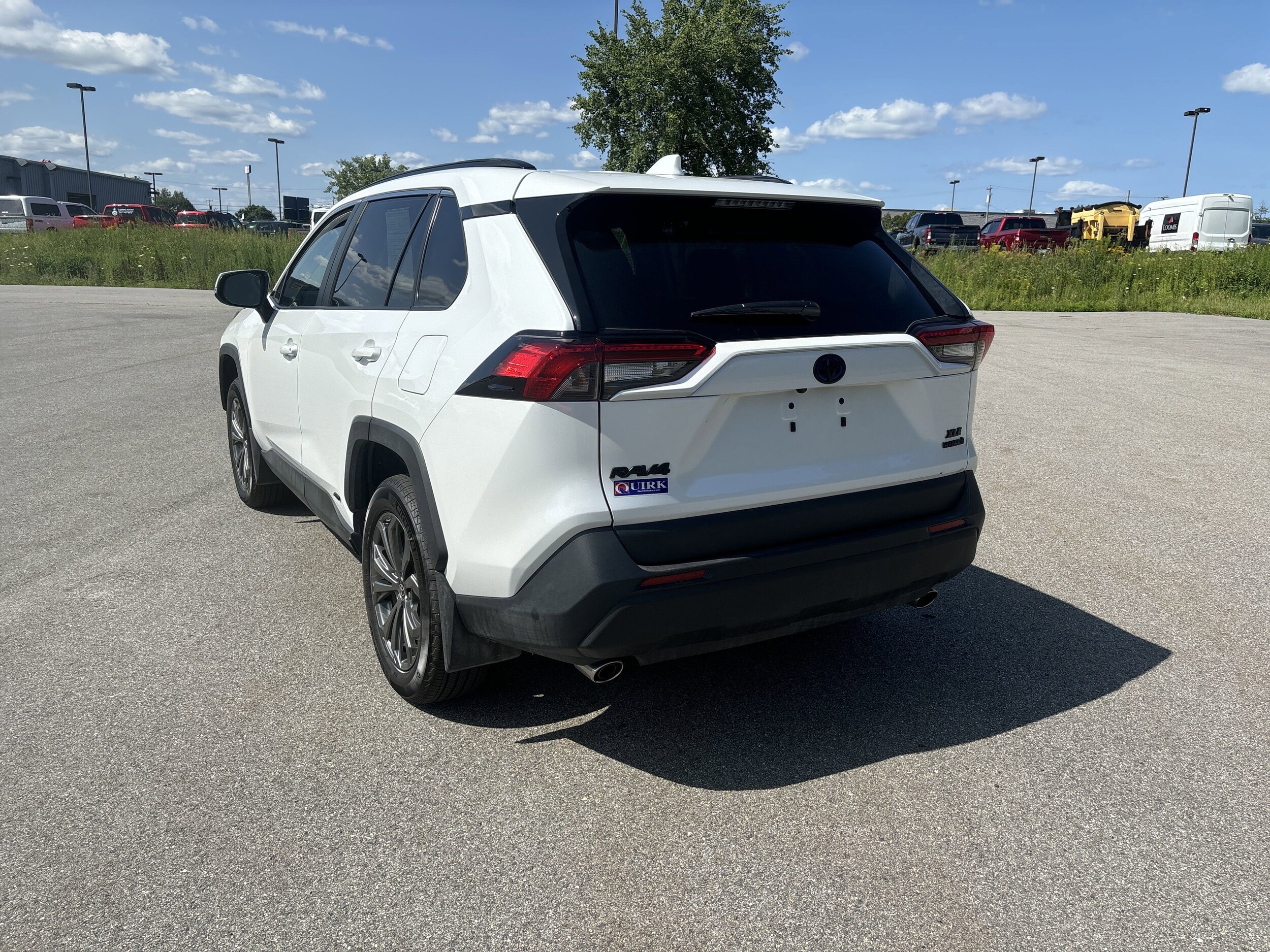 2024 Toyota RAV4 Hybrid XLE Premium photo 2