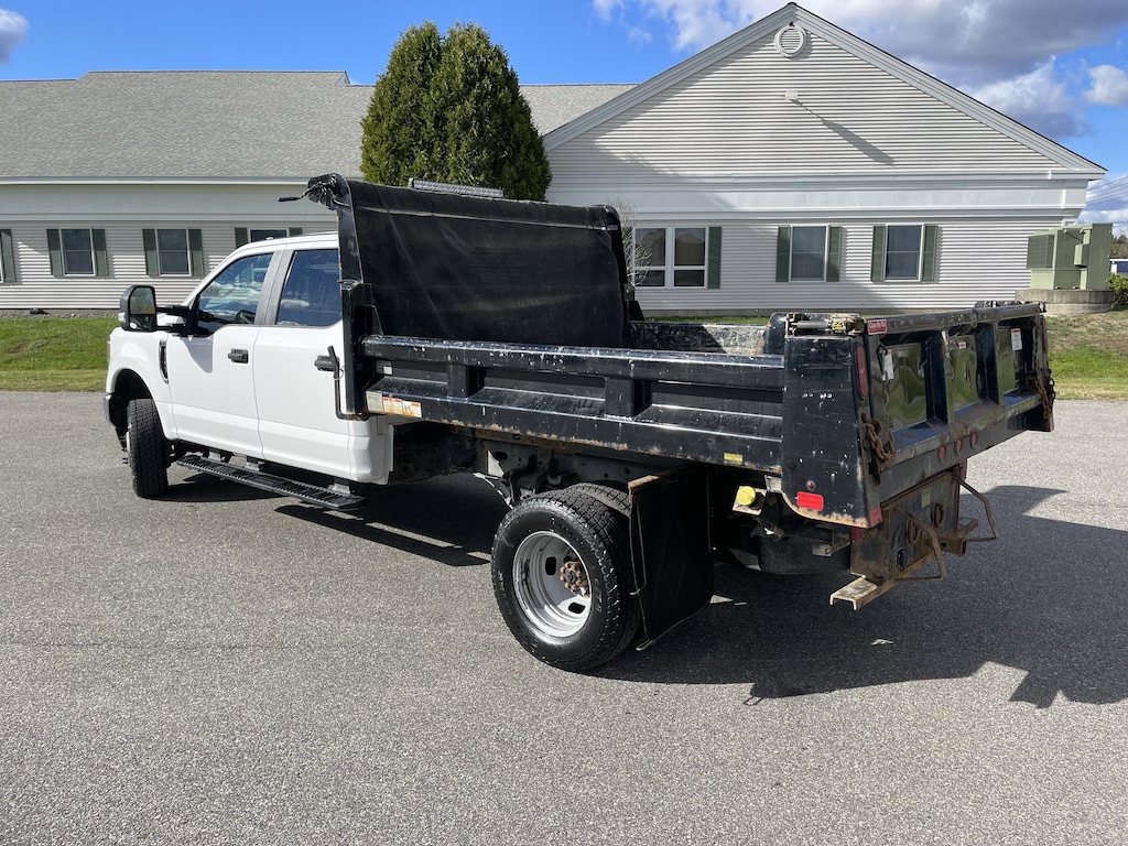 Used 2021 Ford Super Duty F-350 DRW XL XL 4WD Crew Cab 179 WB 60 CA