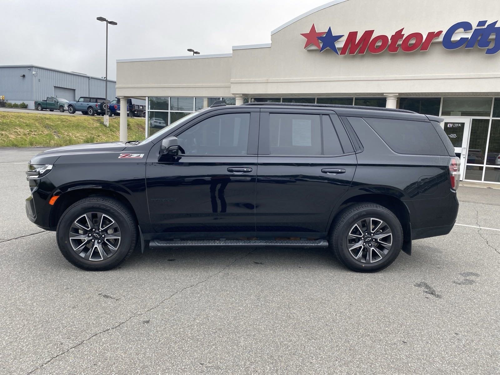 Used 2022 Chevrolet Tahoe Z71 with VIN 1GNSKPKD7NR196153 for sale in Bangor, ME