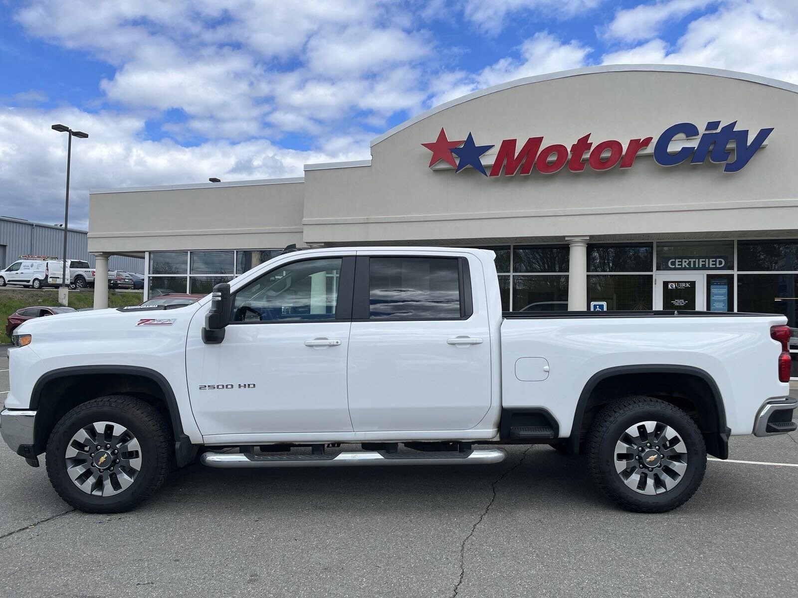 Used 2024 Chevrolet Silverado 2500HD LT with VIN 2GC4YNEY8R1149957 for sale in Bangor, ME