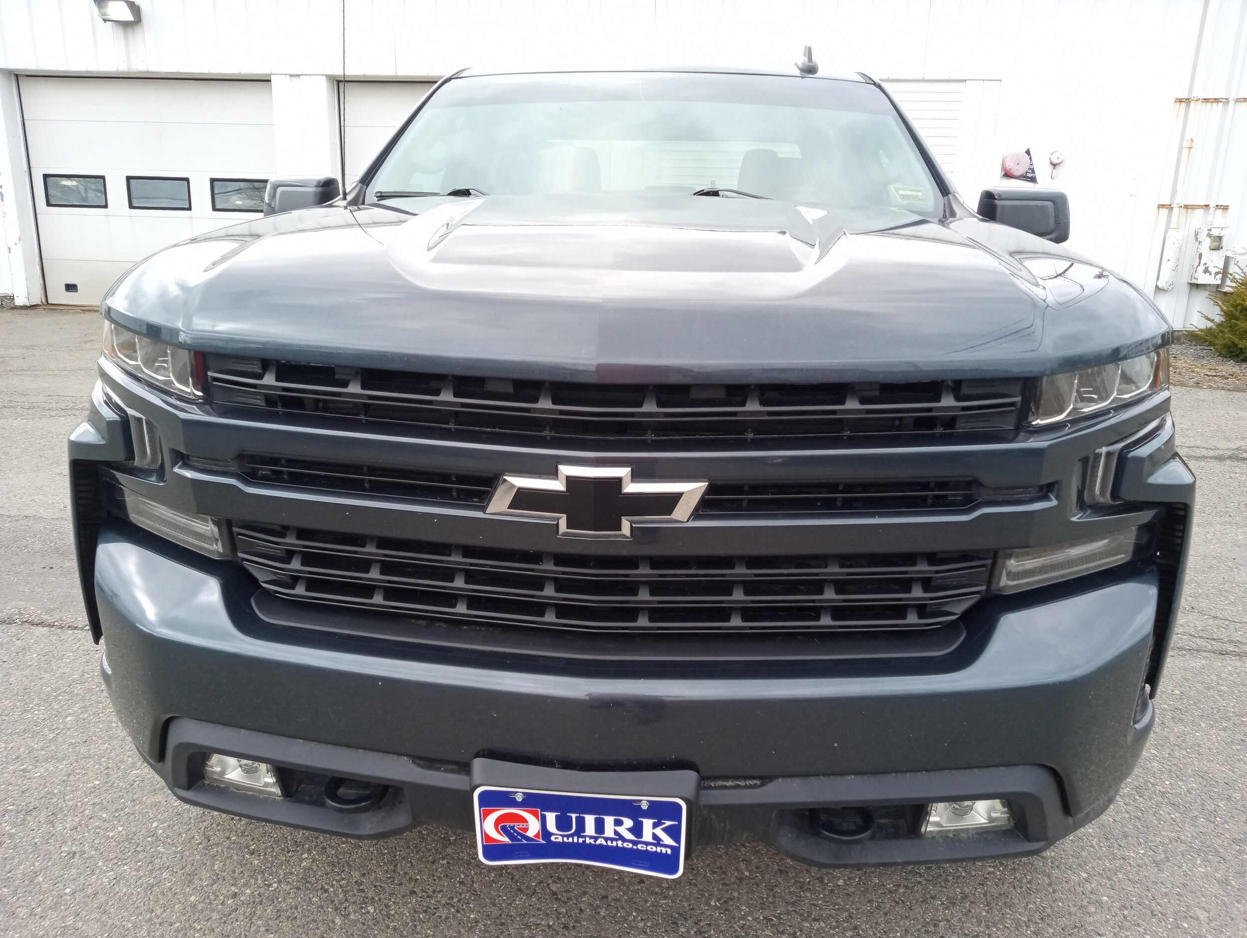 Used 2020 Chevrolet Silverado 1500 RST with VIN 3GCUYEEDXLG317335 for sale in Bangor, ME