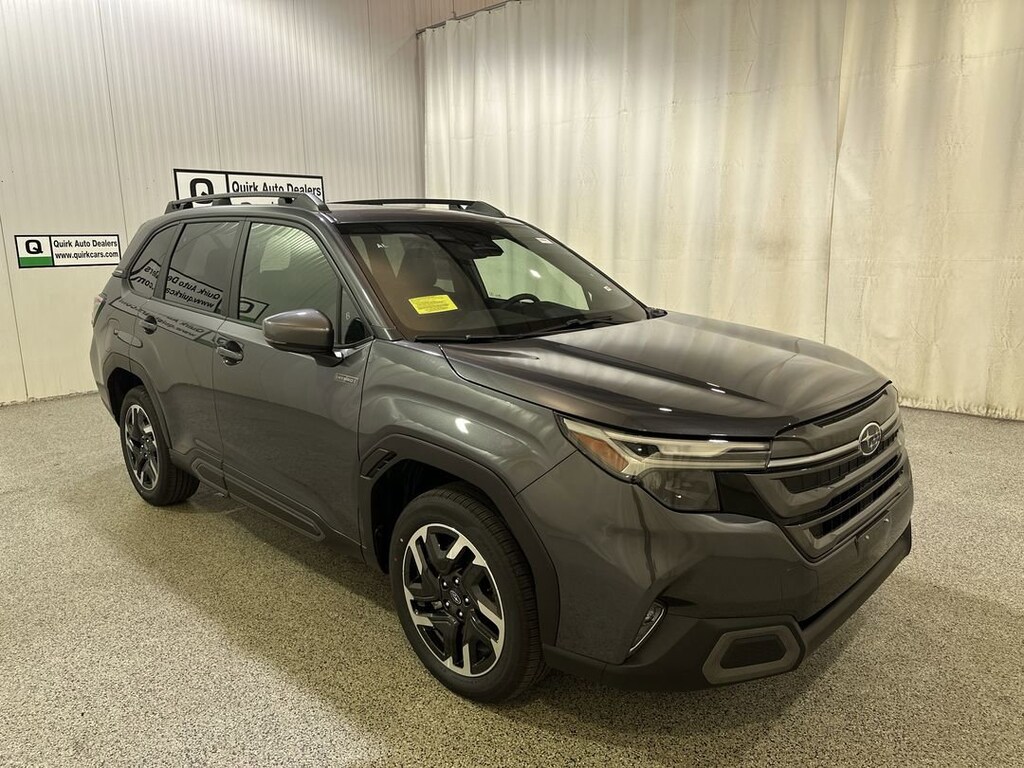 New 2025 Subaru Forester Hybrid Limited SUV
