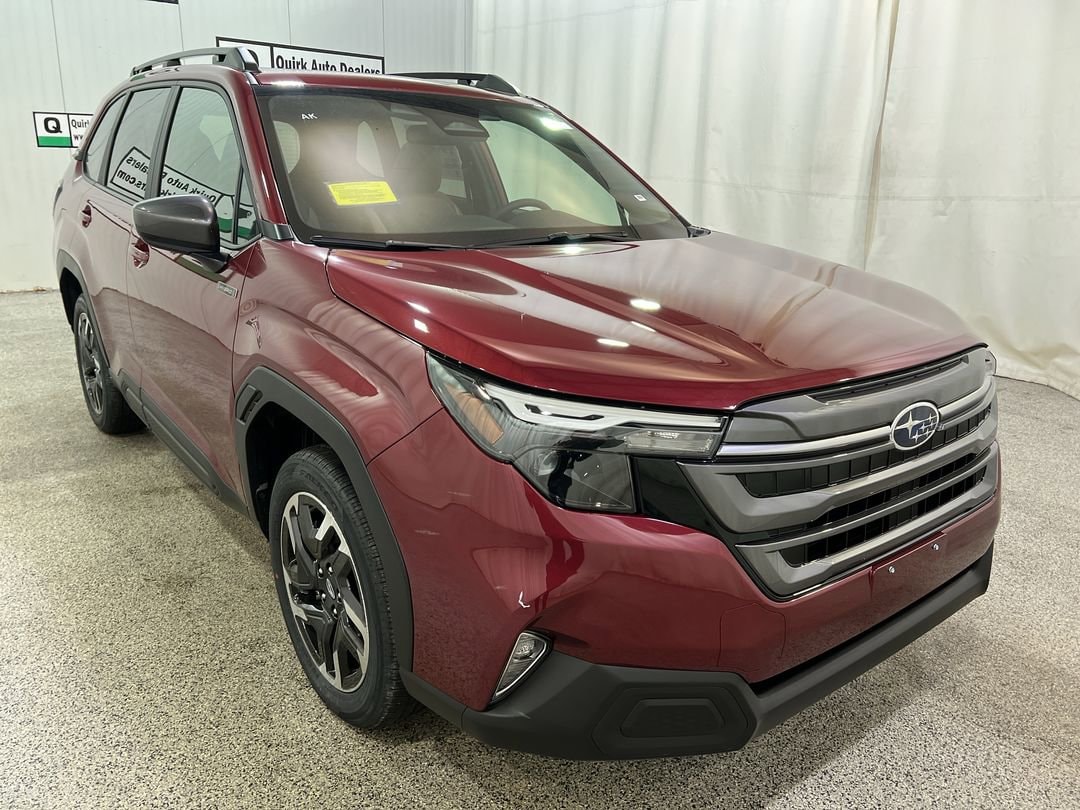 2025 Subaru Forester Premium's photo