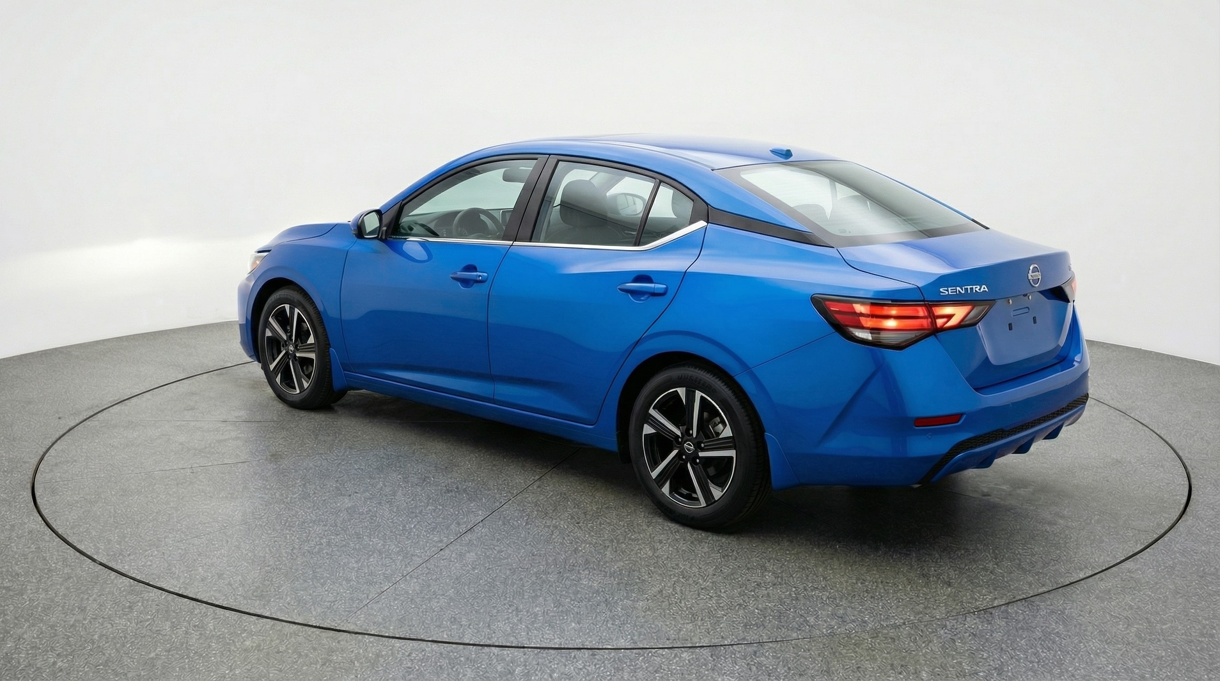 Thumbnail: 2025 Nissan Sentra - 5