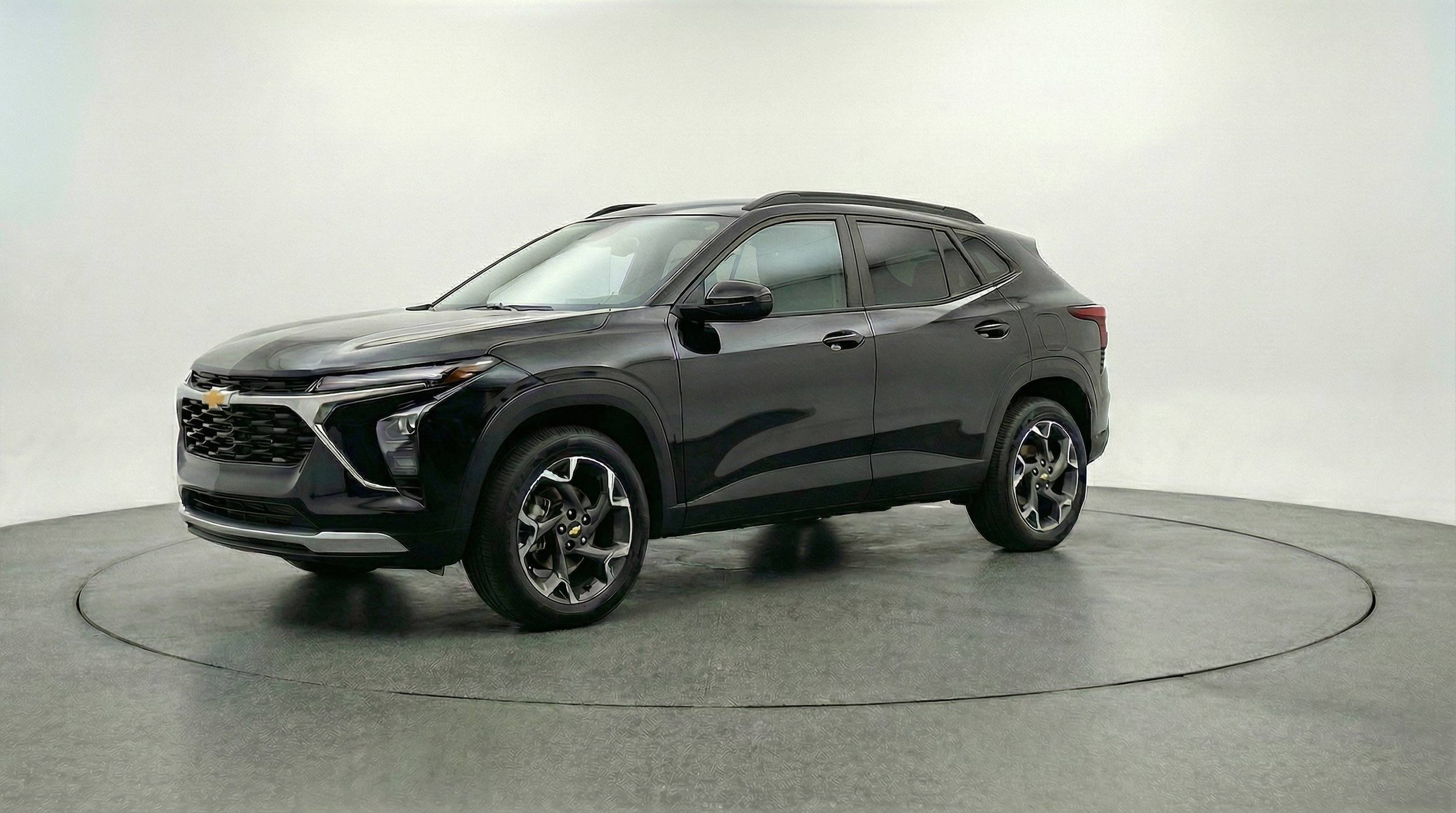 Thumbnail: 2025 Chevrolet Trax - 3