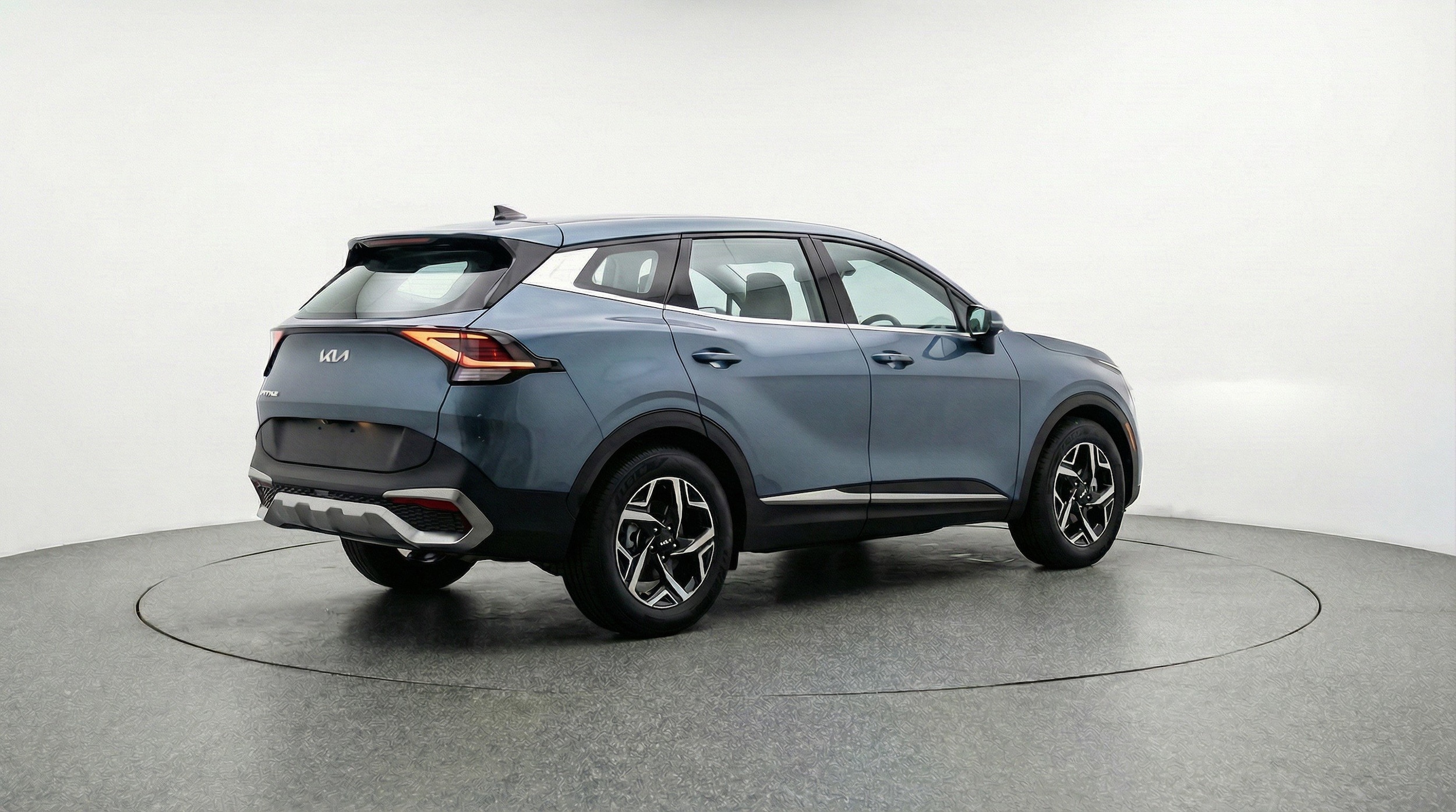 Thumbnail: 2025 Kia Sportage - 9