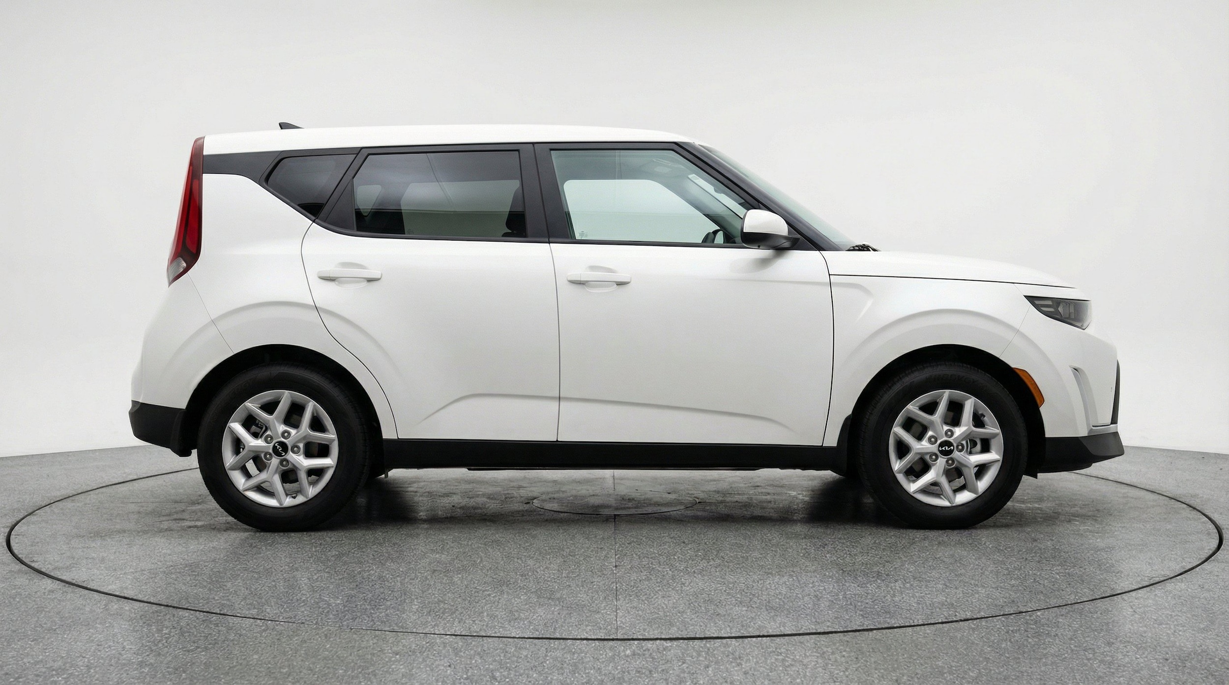 Thumbnail: 2025 Kia Soul - 11