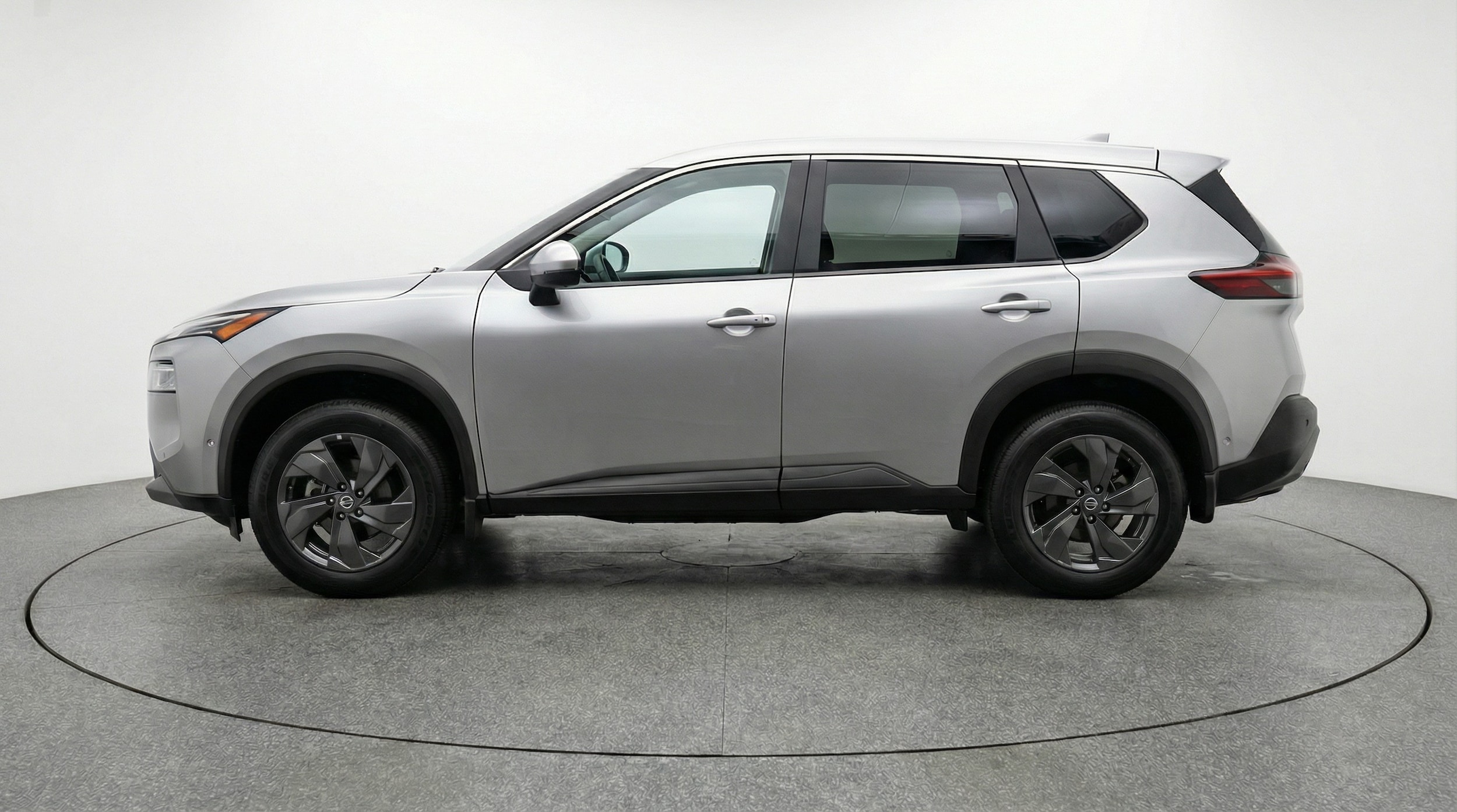 Thumbnail: 2025 Nissan Rogue - 4