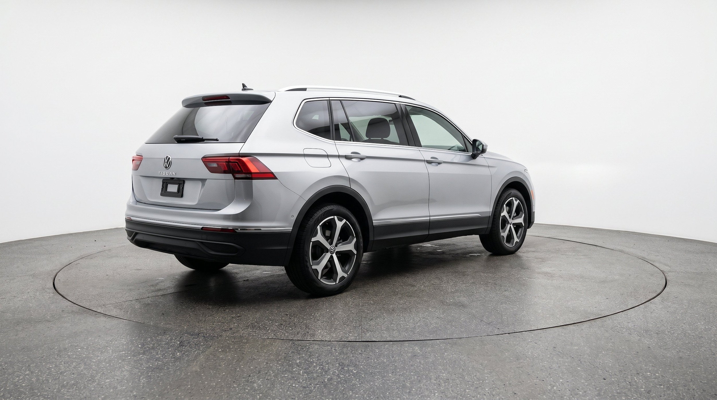 Thumbnail: 2026 Volkswagen Tiguan - 9