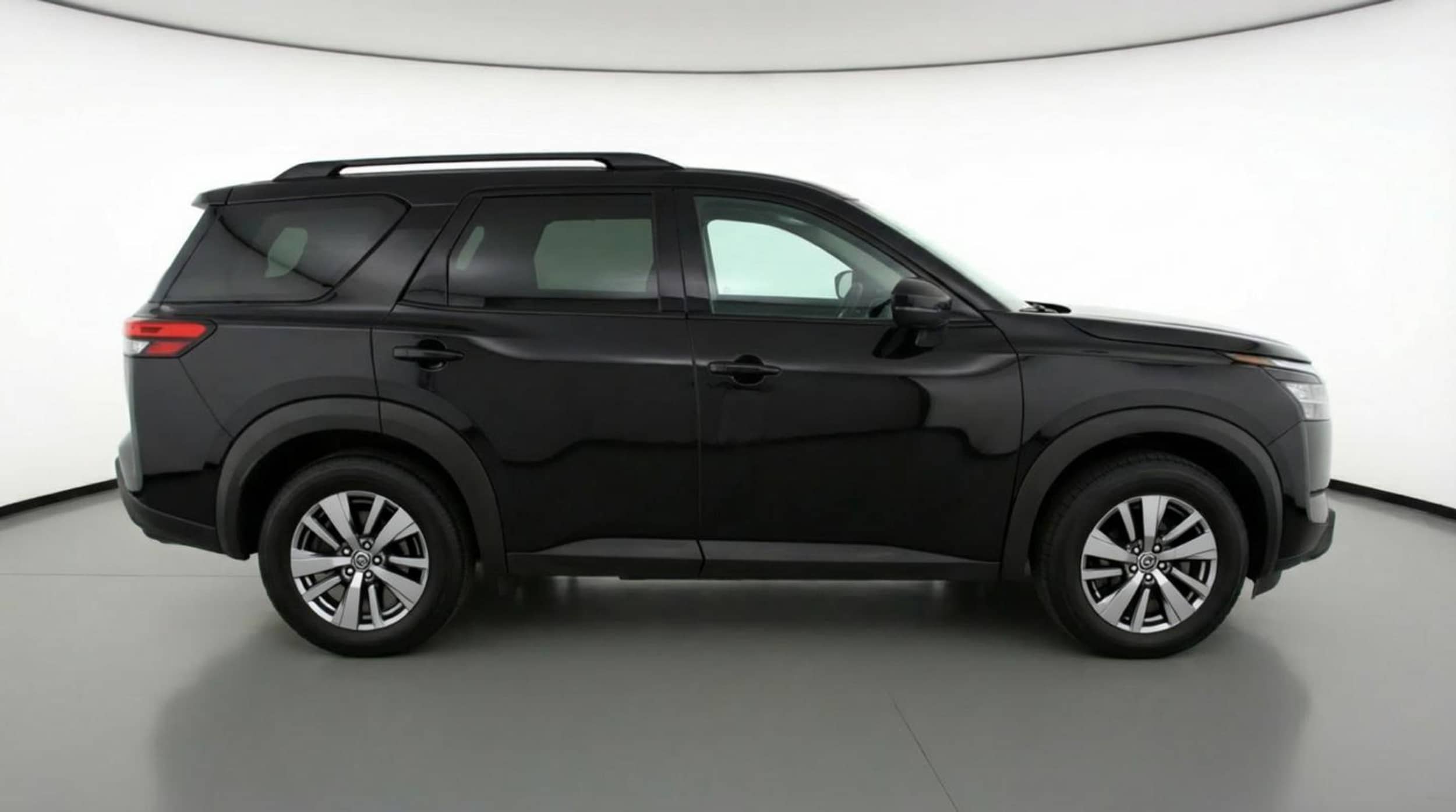 Thumbnail: 2025 Nissan Pathfinder - 8