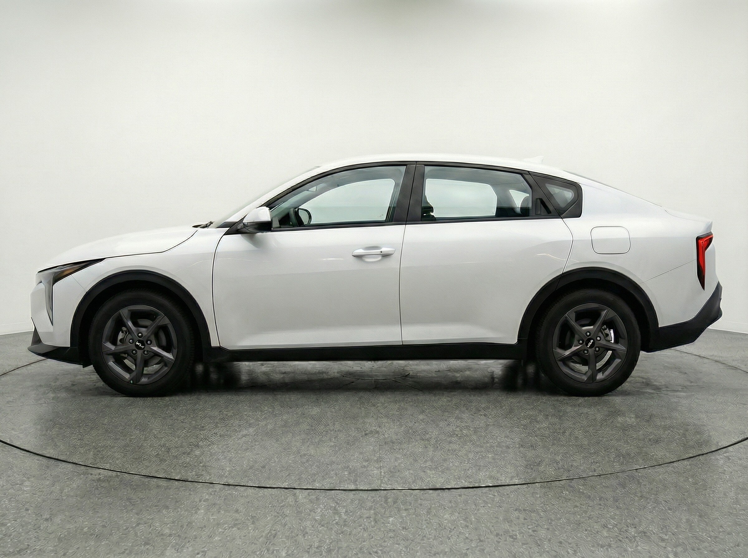 Thumbnail: 2025 Kia K4 - 4