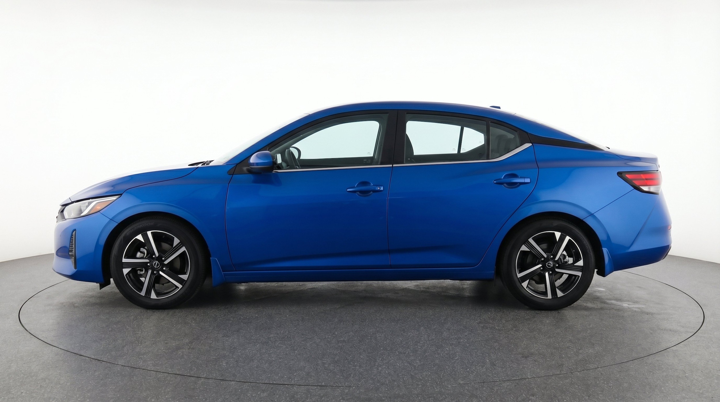 Thumbnail: 2025 Nissan Sentra - 5