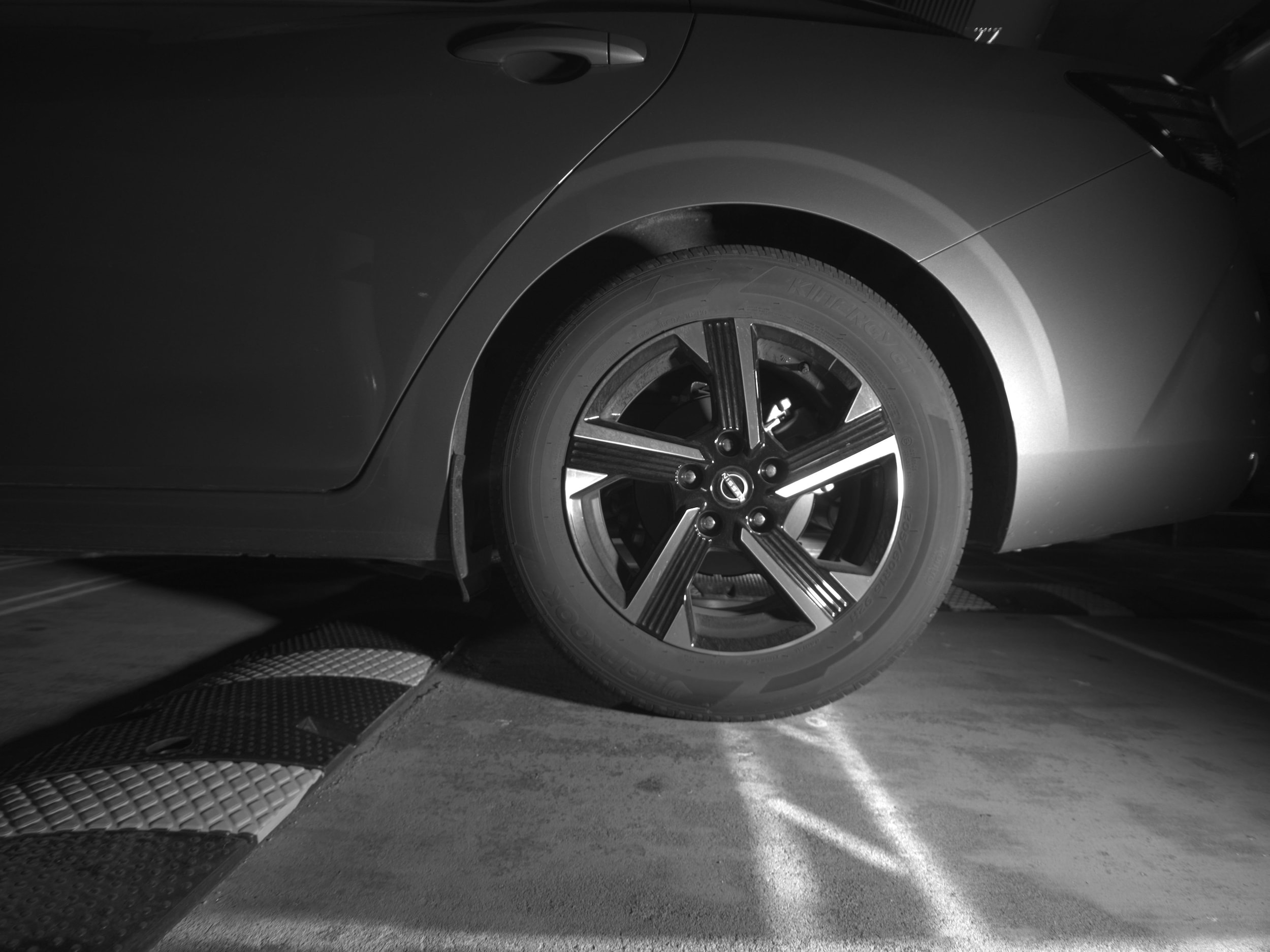 Thumbnail: 2025 Nissan Sentra - 14