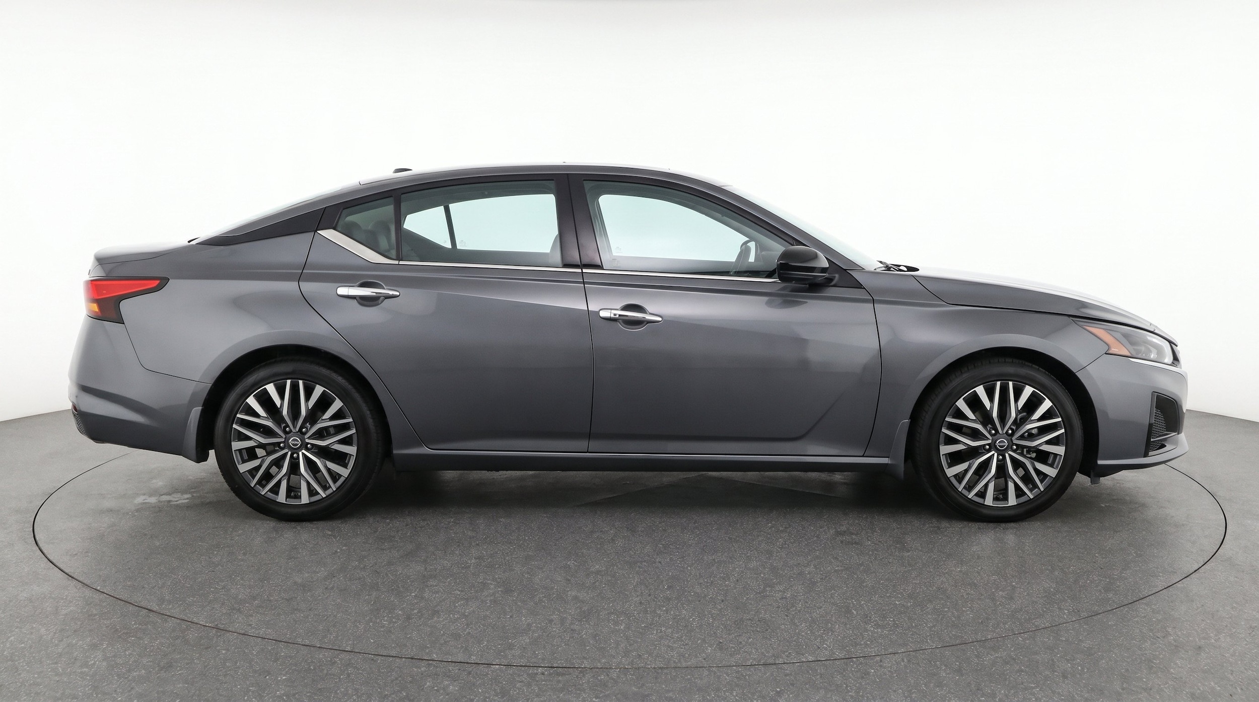 Thumbnail: 2025 Nissan Altima - 11