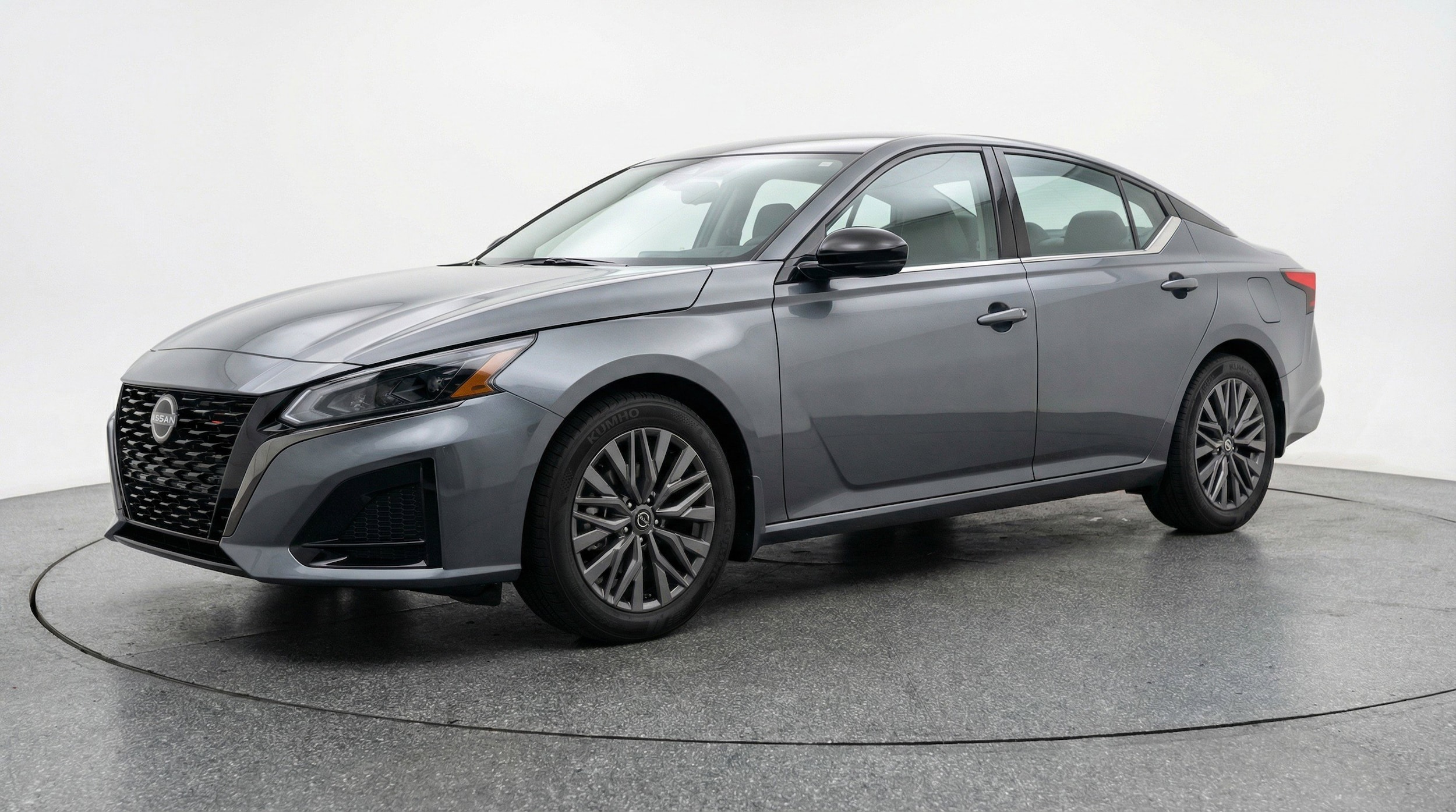Thumbnail: 2025 Nissan Altima - 3