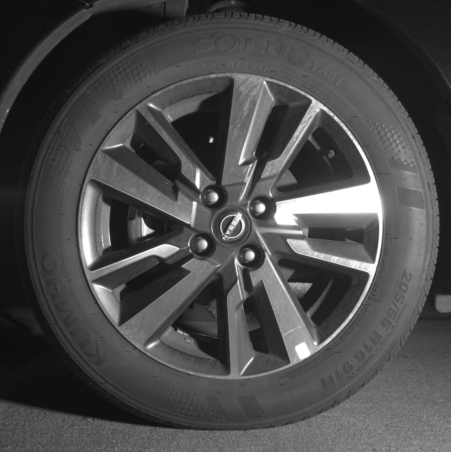 Thumbnail: 2025 Nissan Versa - 9