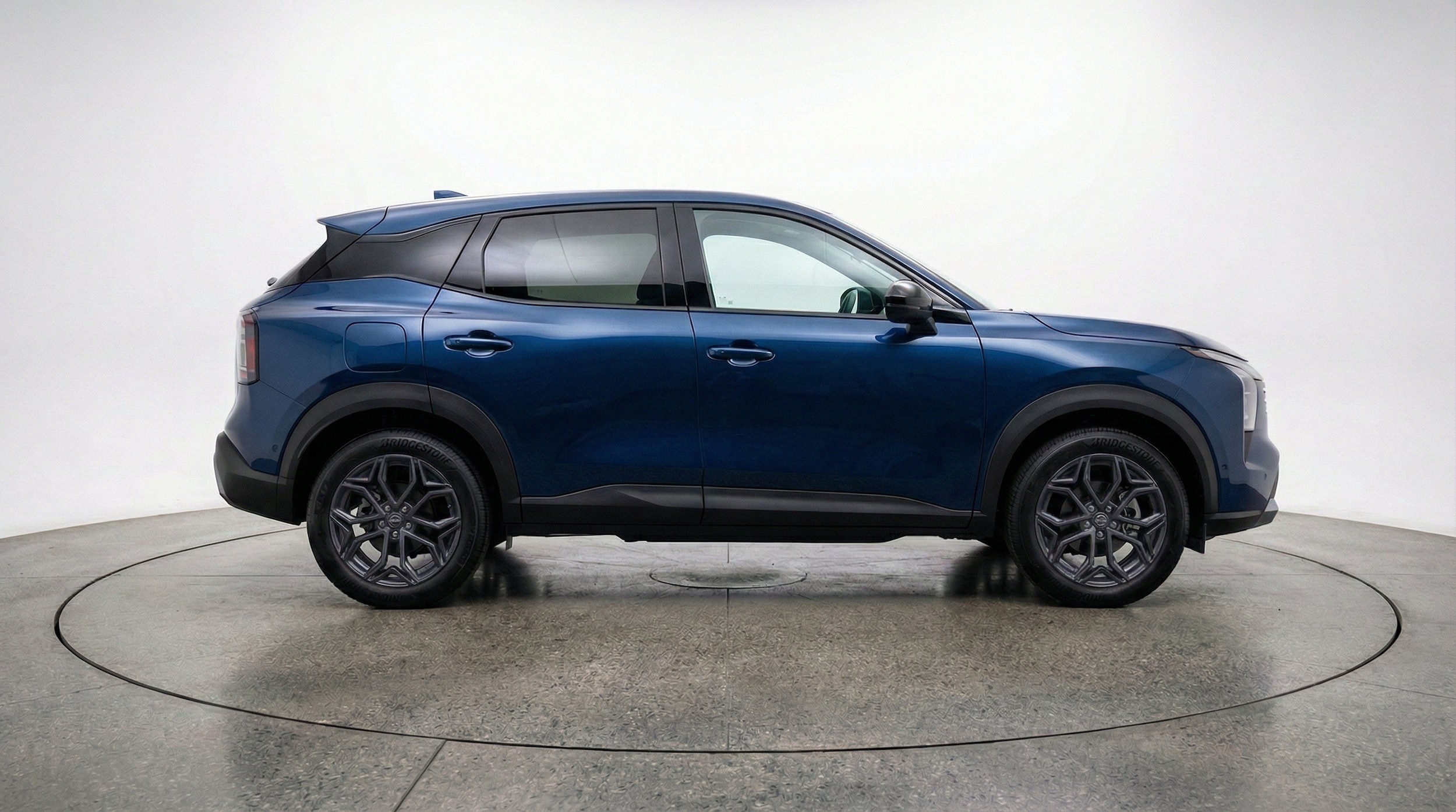 Thumbnail: 2026 Nissan Kicks - 10