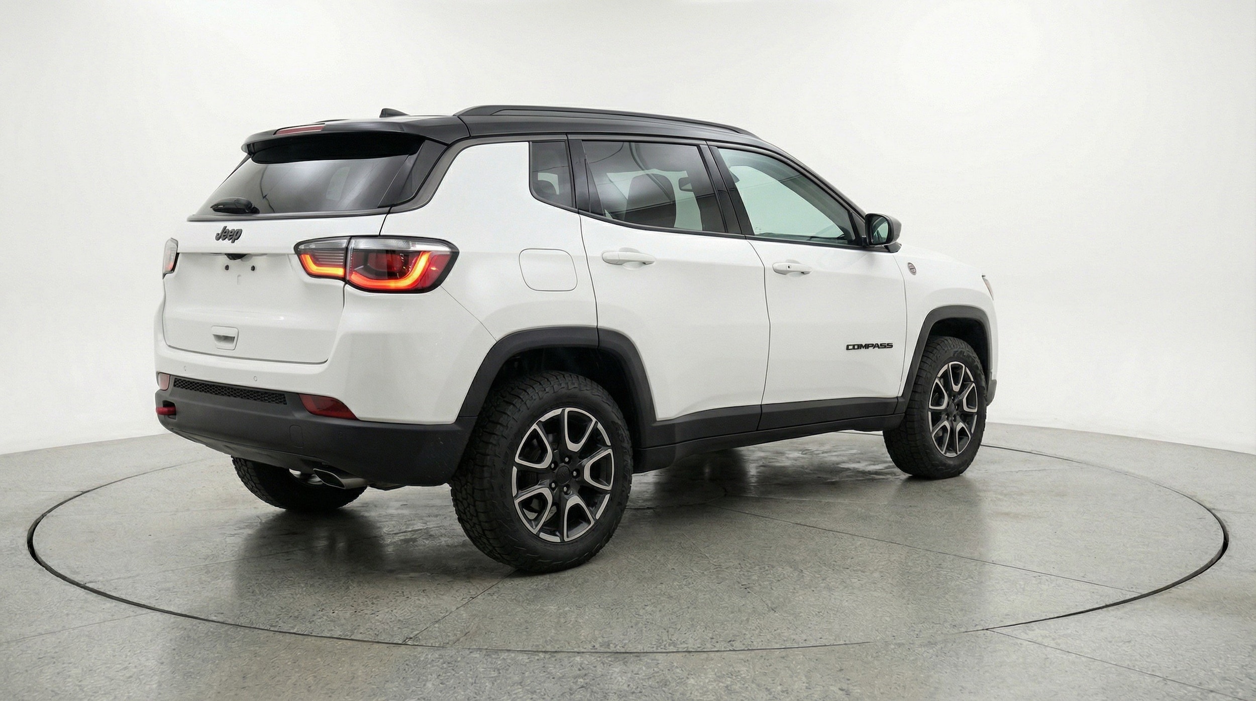 Thumbnail: 2025 Jeep Compass - 9