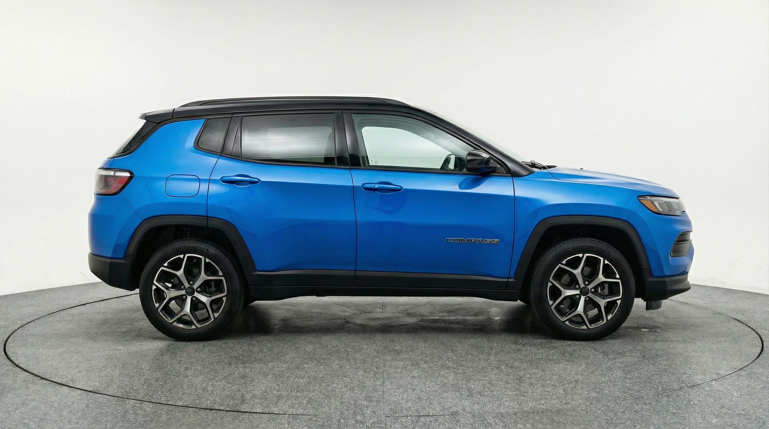 Thumbnail: 2025 Jeep Compass - 8