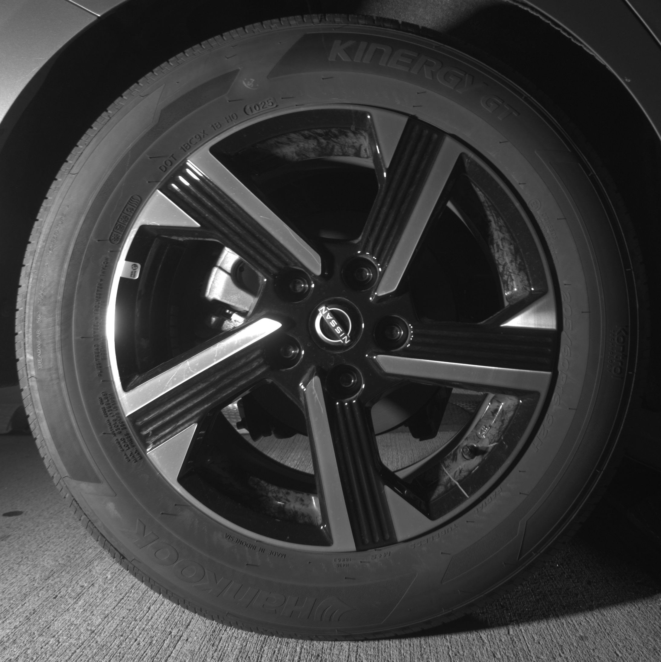 Thumbnail: 2025 Nissan Sentra - 15