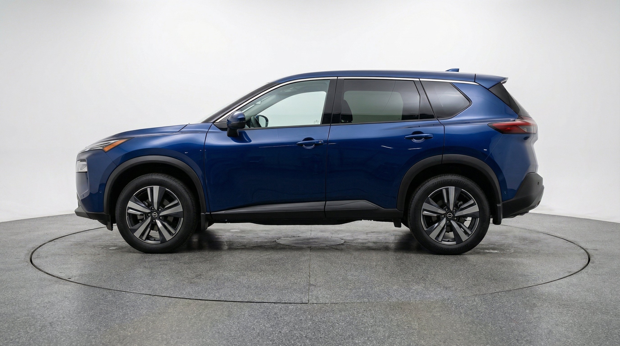 Thumbnail: 2026 Nissan Rogue - 5