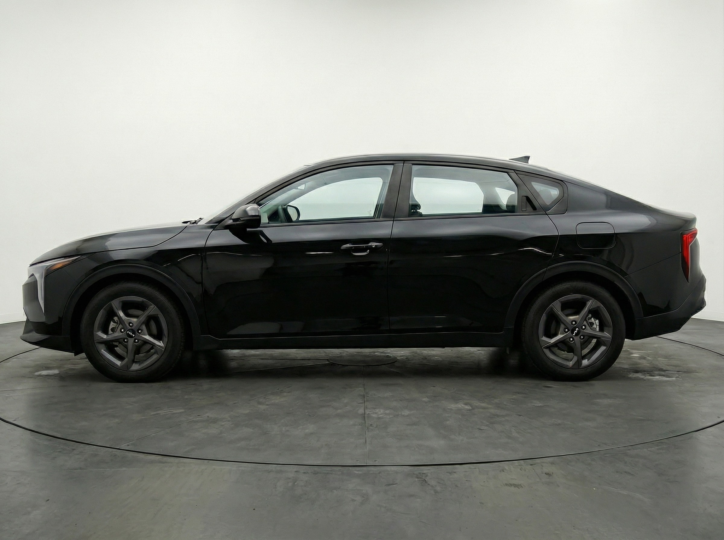 Thumbnail: 2025 Kia K4 - 4