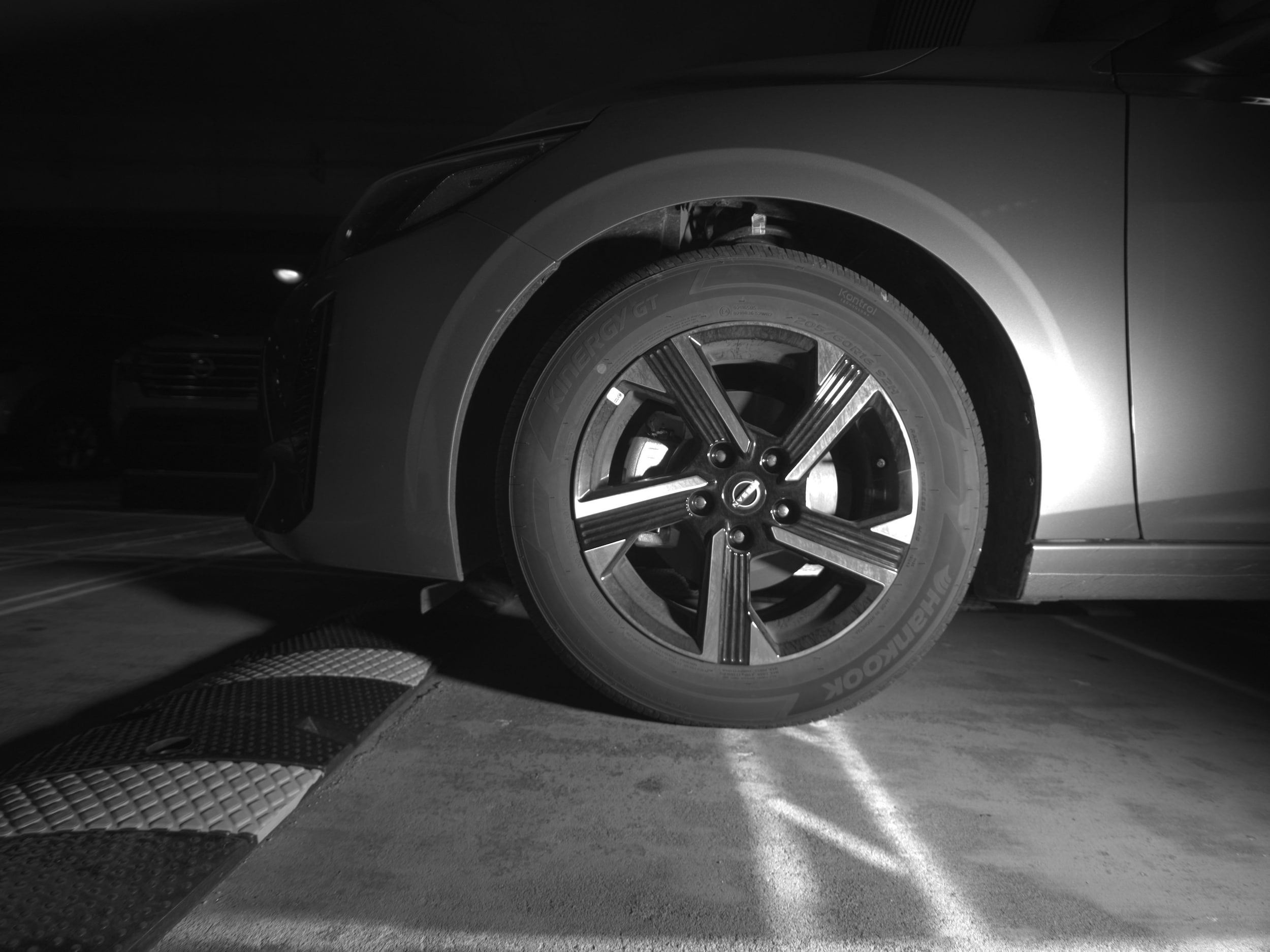 Thumbnail: 2025 Nissan Sentra - 12