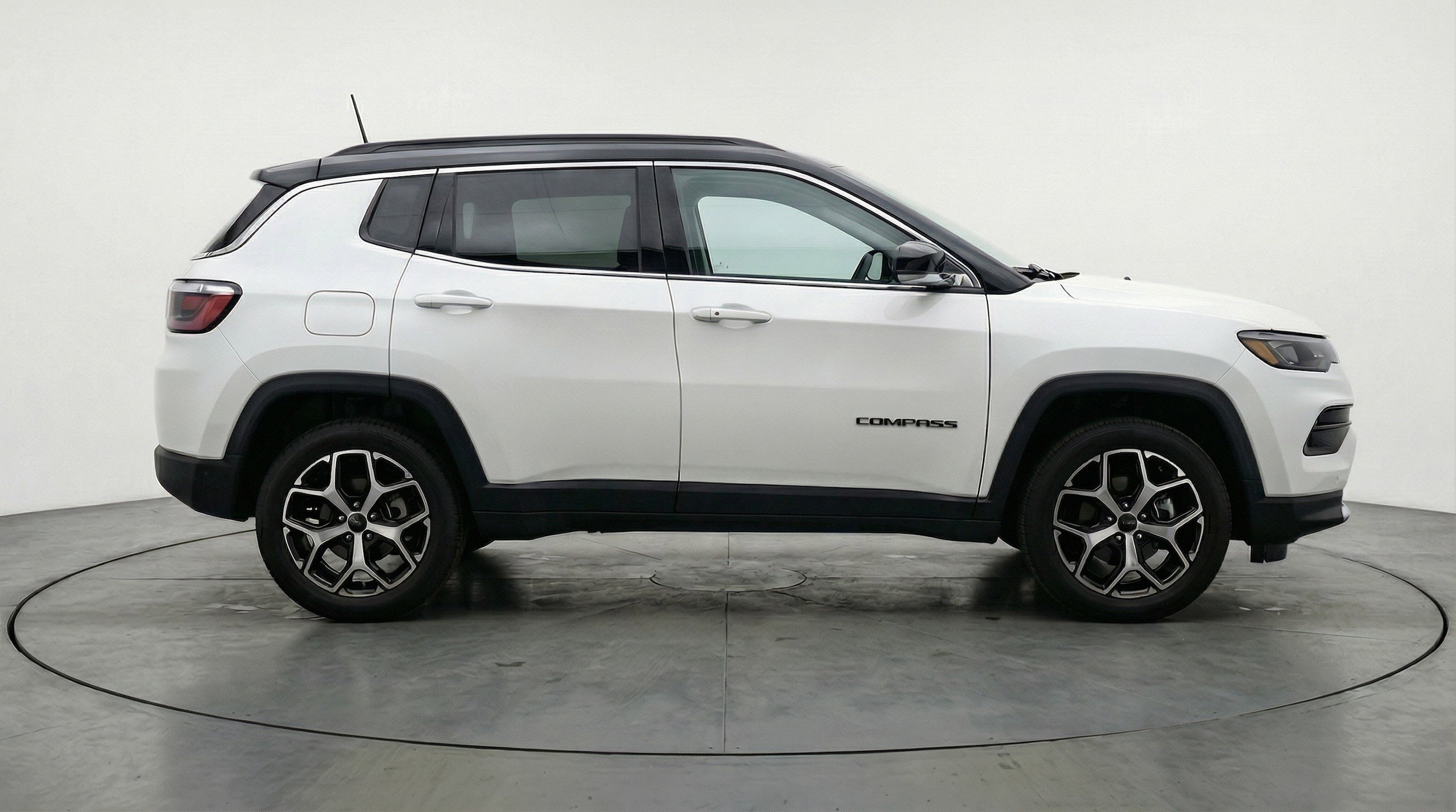Thumbnail: 2025 Jeep Compass - 11