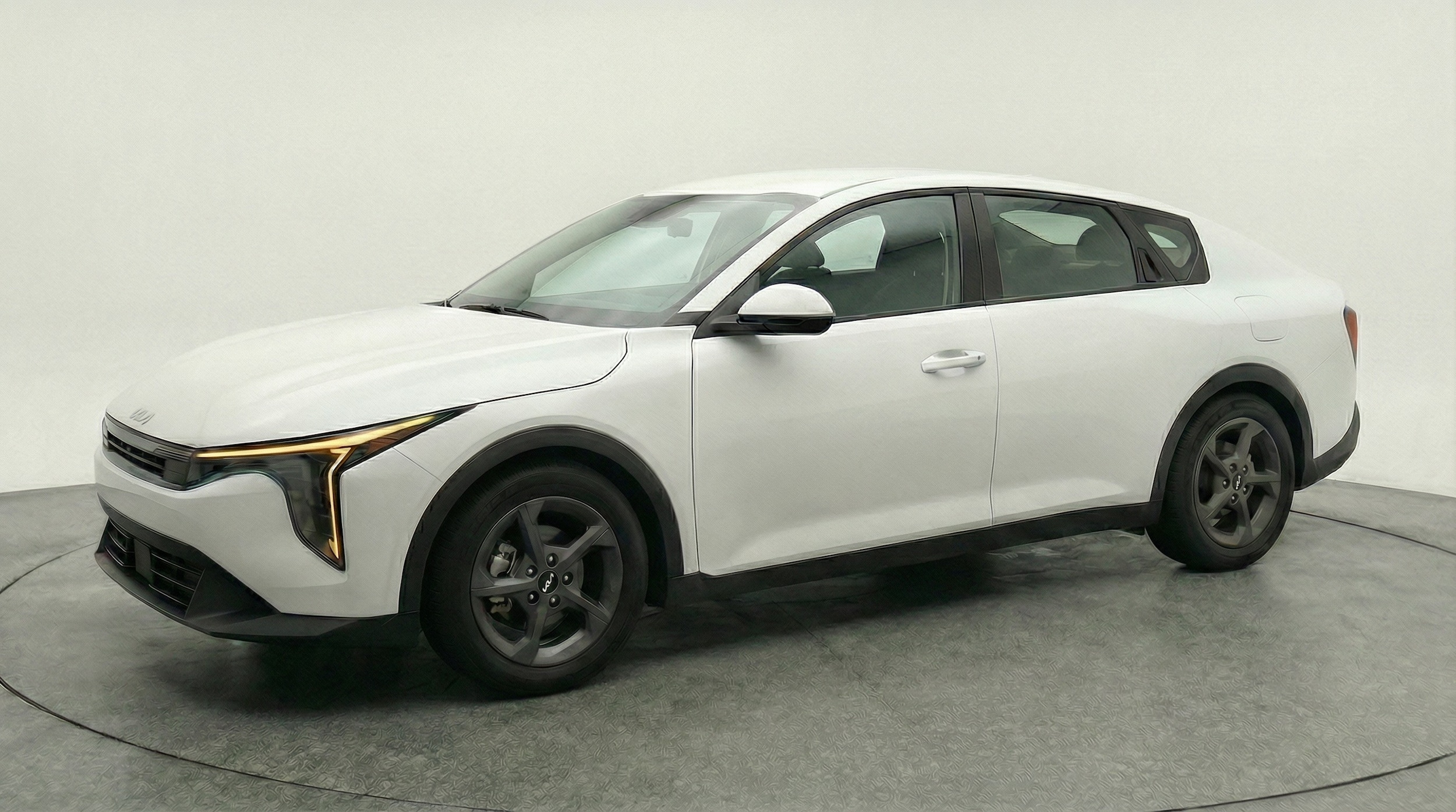 Thumbnail: 2025 Kia K4 - 3