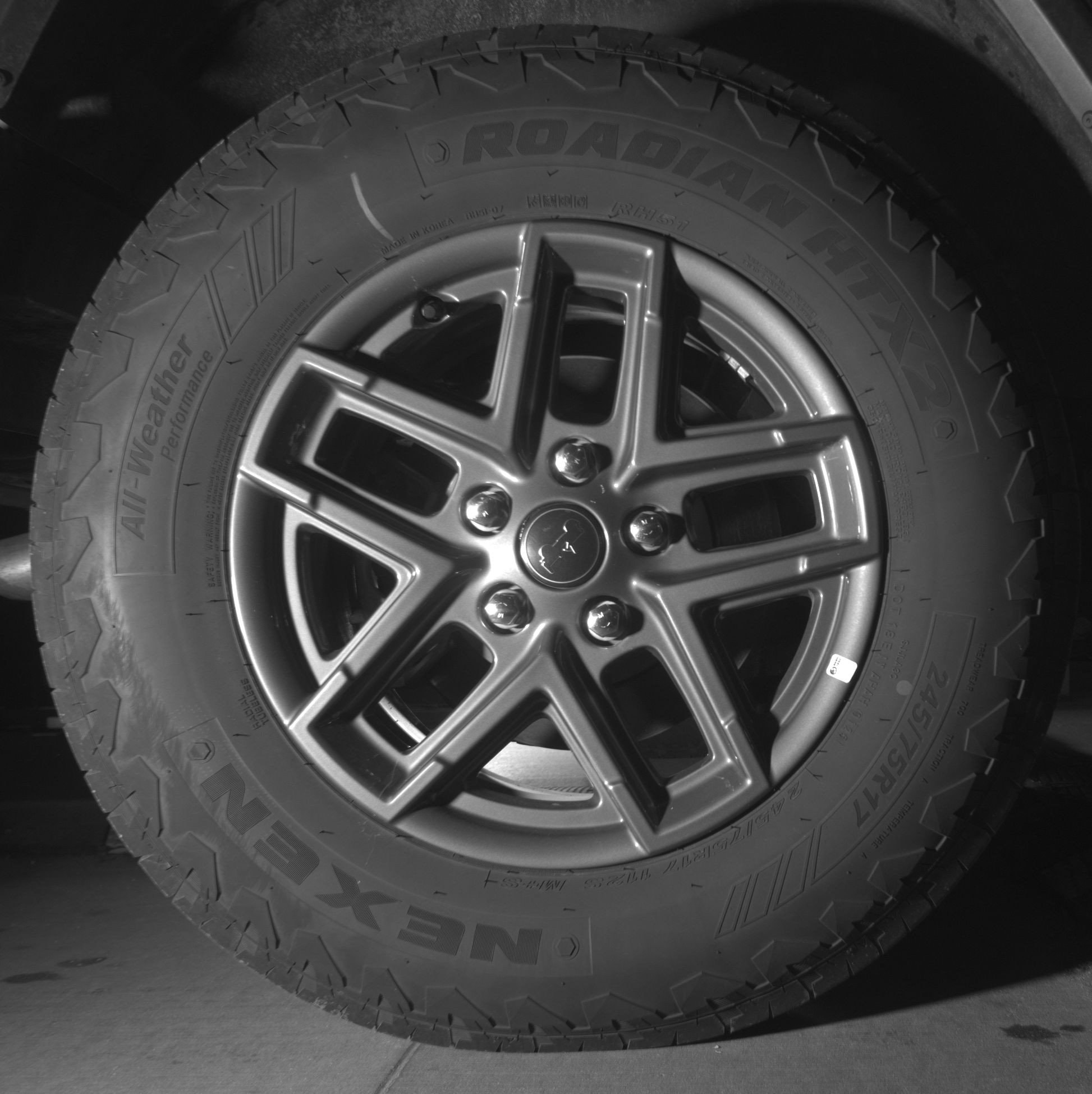 Thumbnail: 2025 Jeep Wrangler - 15