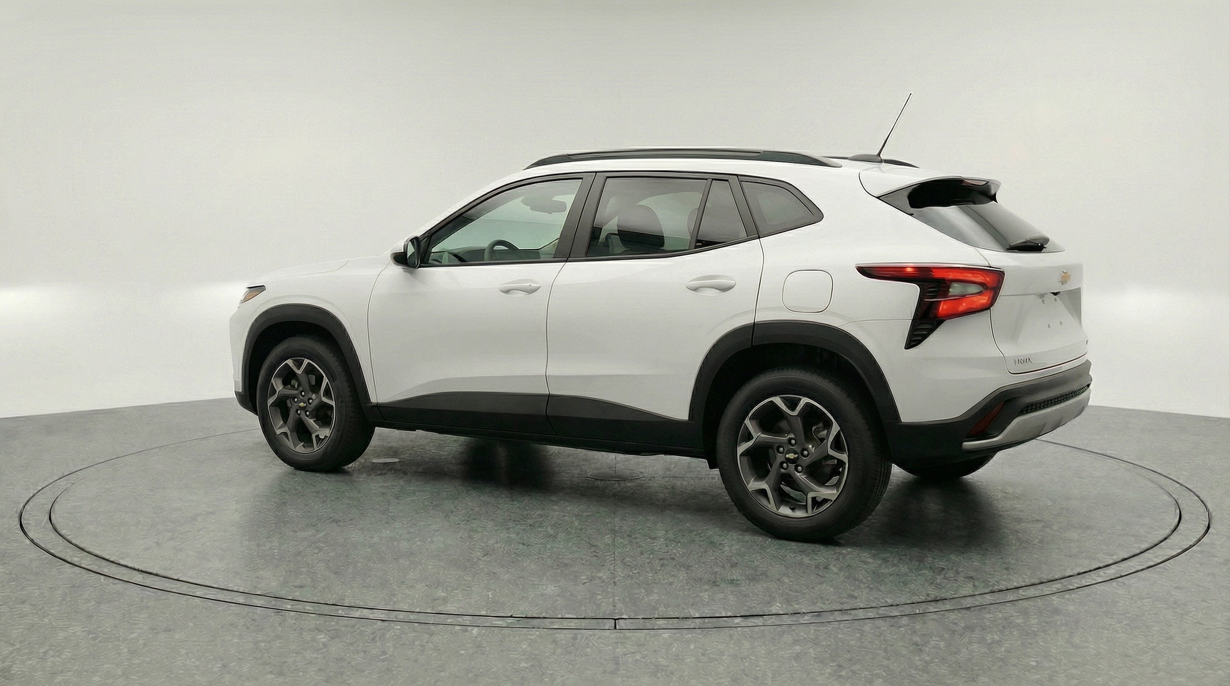 Thumbnail: 2025 Chevrolet Trax - 5