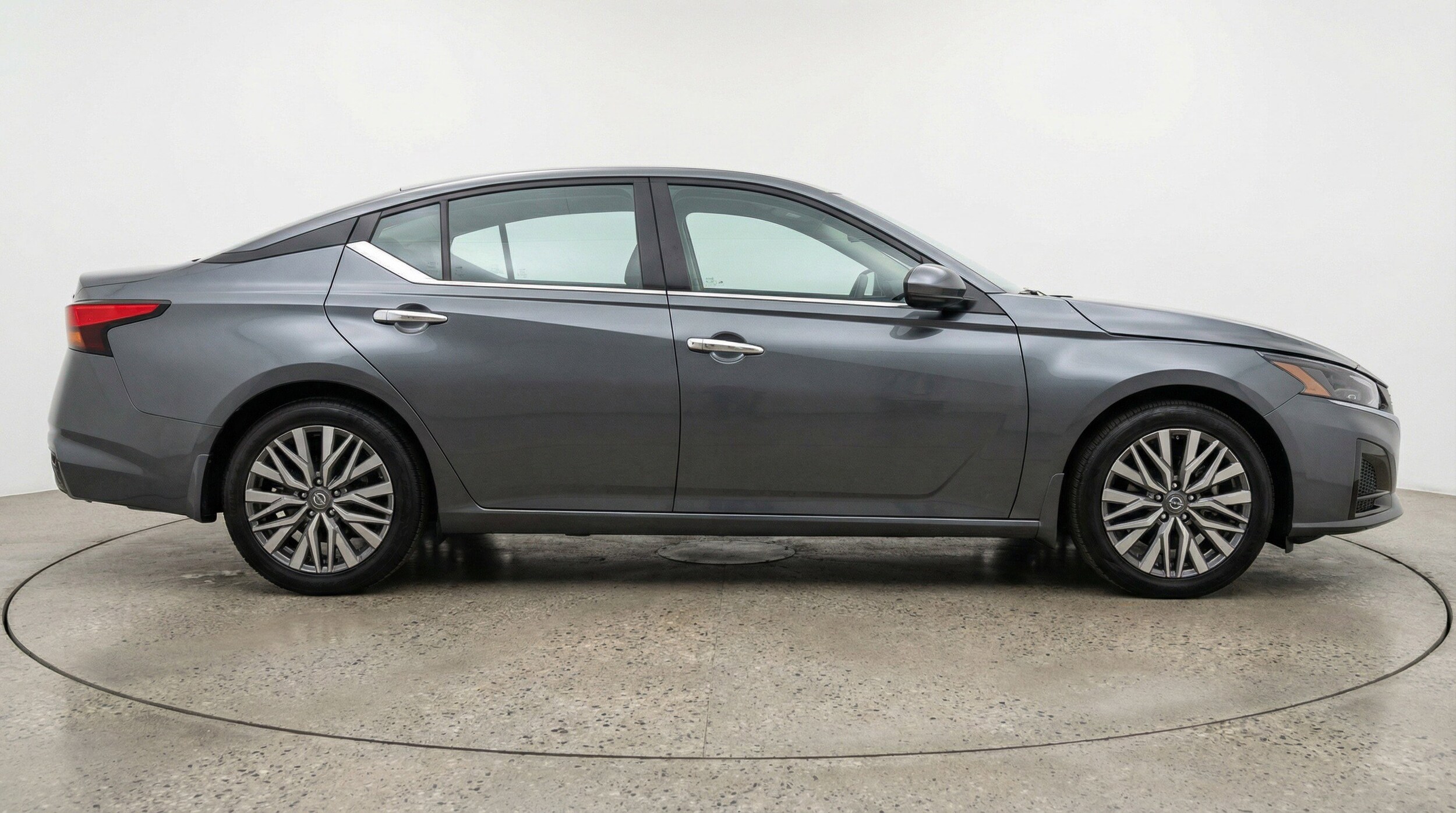Thumbnail: 2025 Nissan Altima - 11