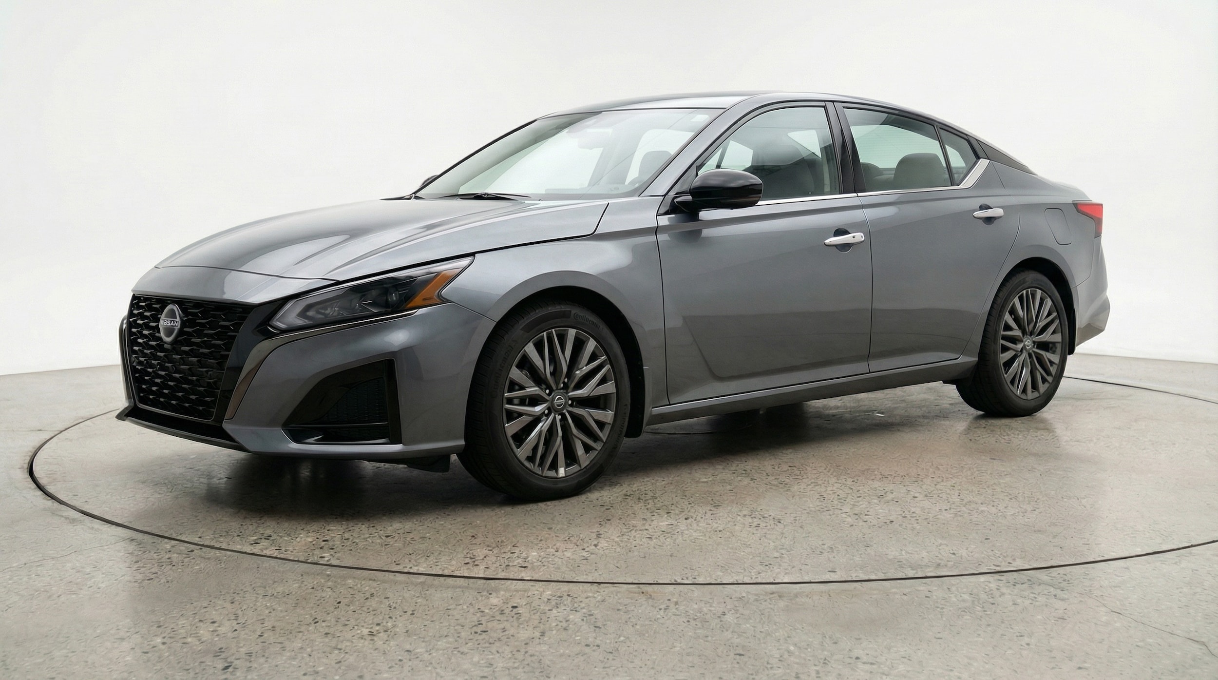 Thumbnail: 2025 Nissan Altima - 3