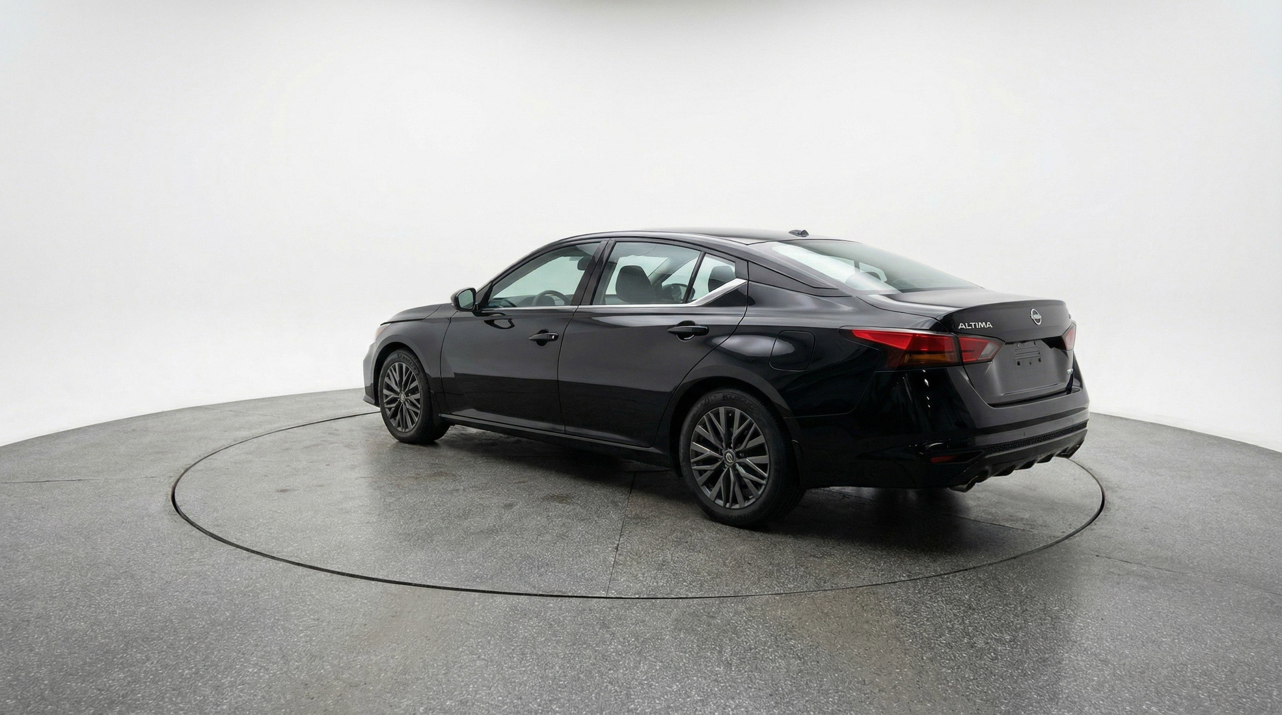 Thumbnail: 2025 Nissan Altima - 6