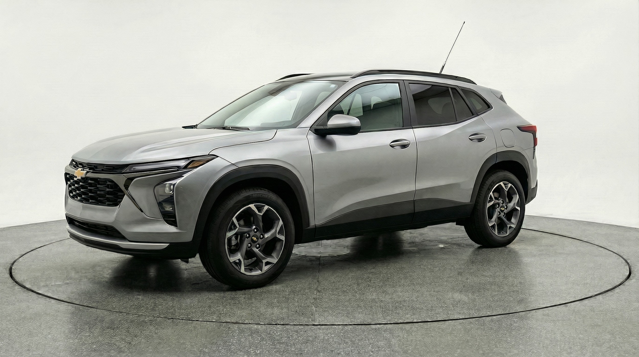 Thumbnail: 2025 Chevrolet Trax - 3