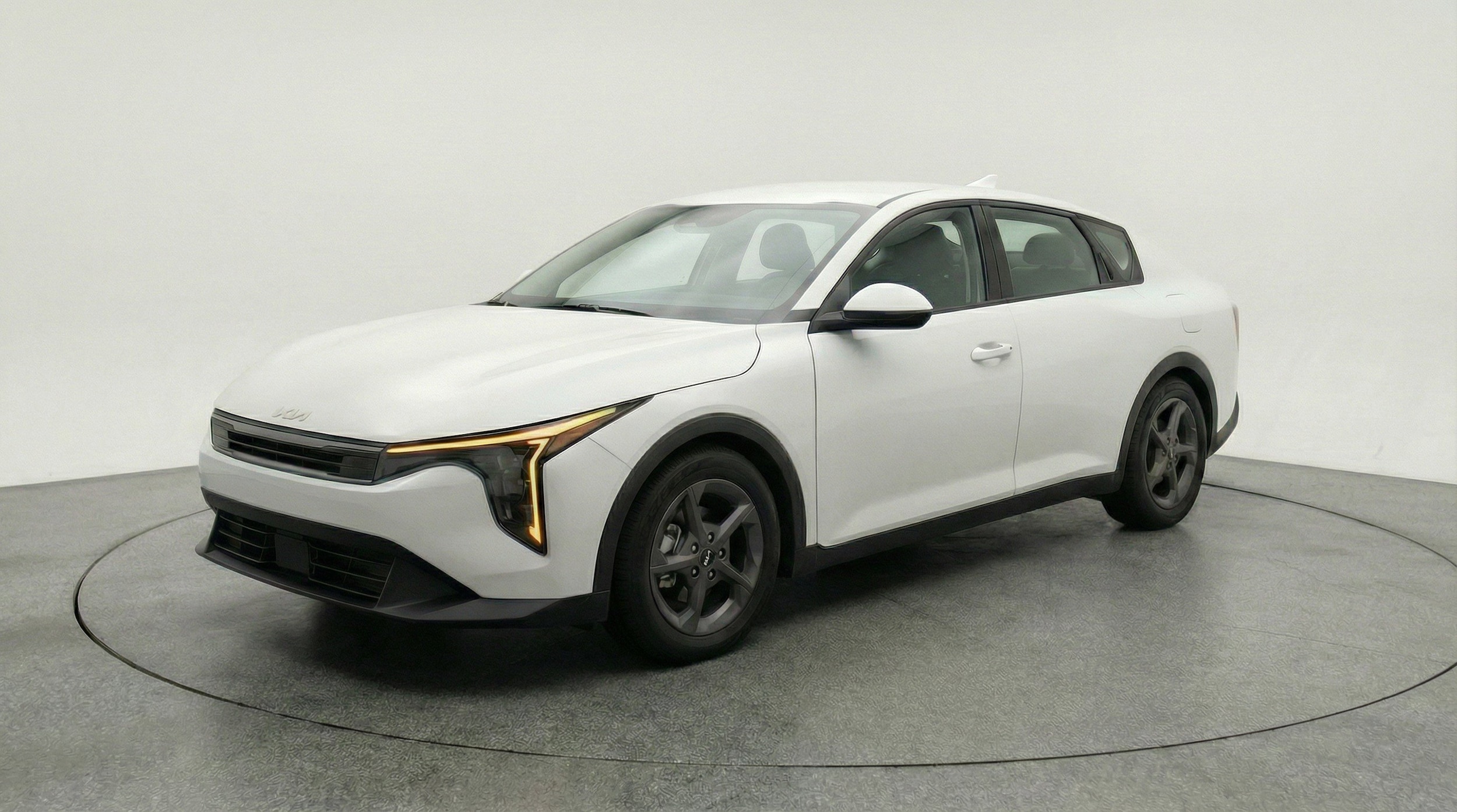 Thumbnail: 2025 Kia K4 - 3