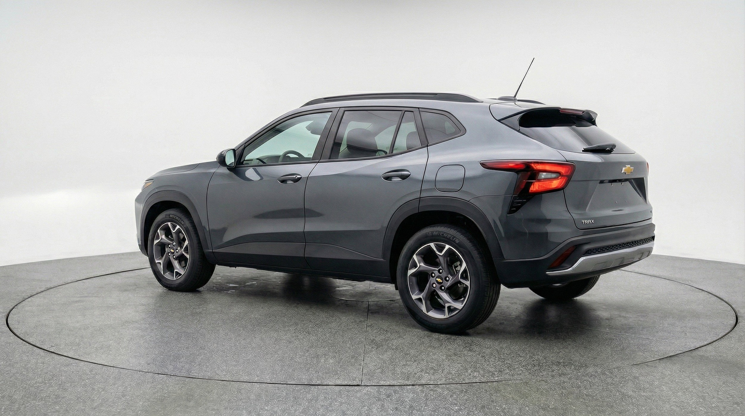 Thumbnail: 2025 Chevrolet Trax - 6