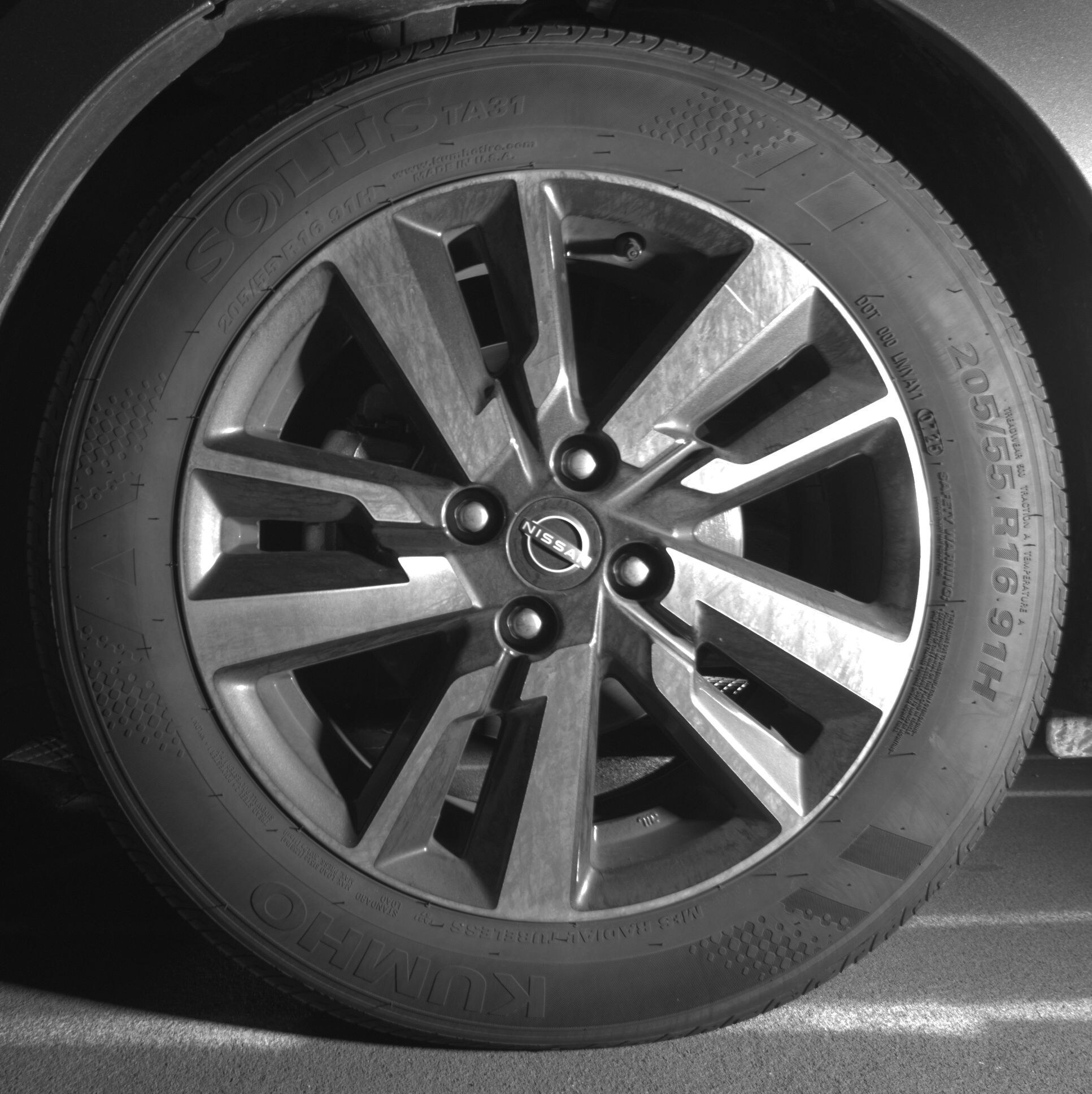 Thumbnail: 2025 Nissan Versa - 9