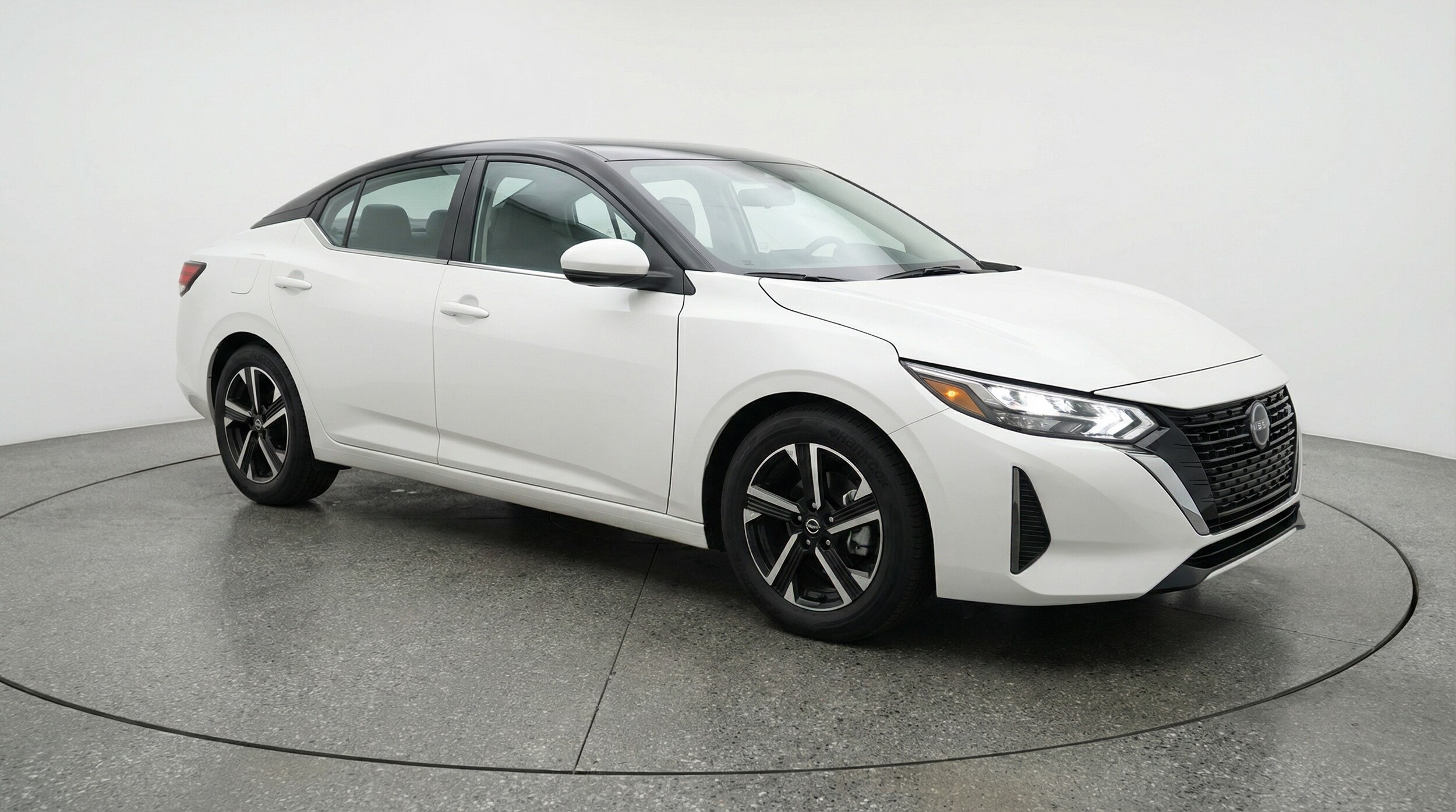 Thumbnail: 2025 Nissan Sentra - 1